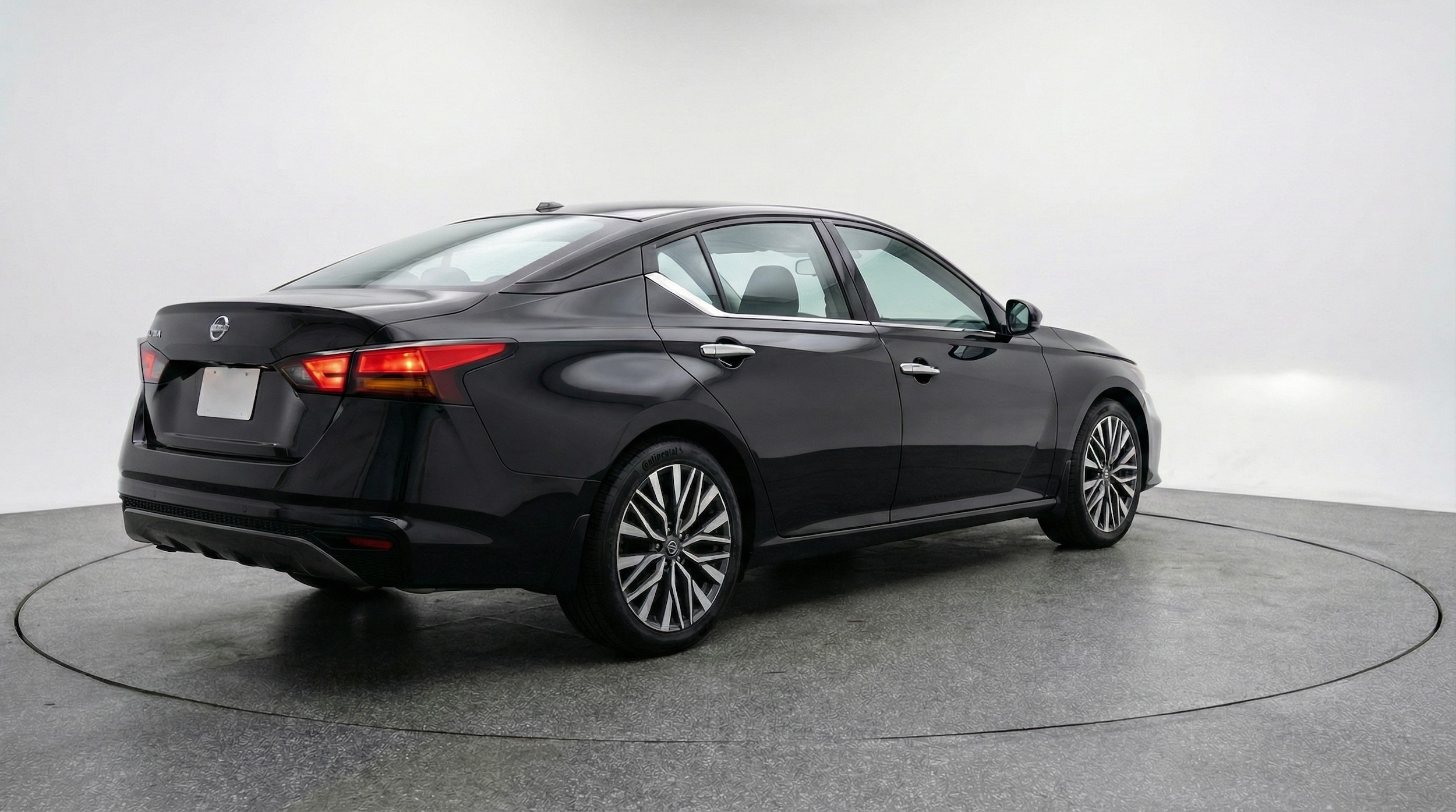 Thumbnail: 2025 Nissan Altima - 7