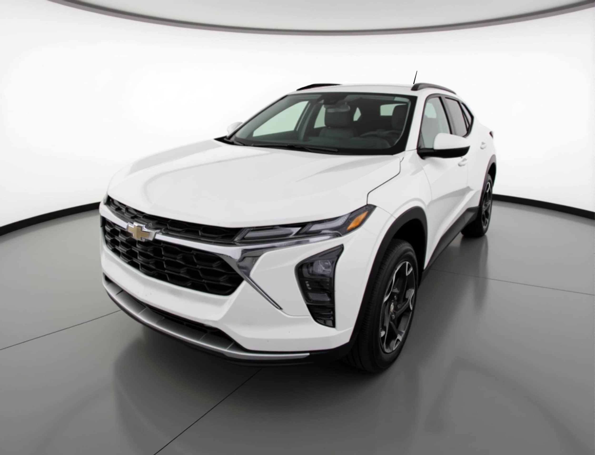 Thumbnail: 2025 Chevrolet Trax - 3