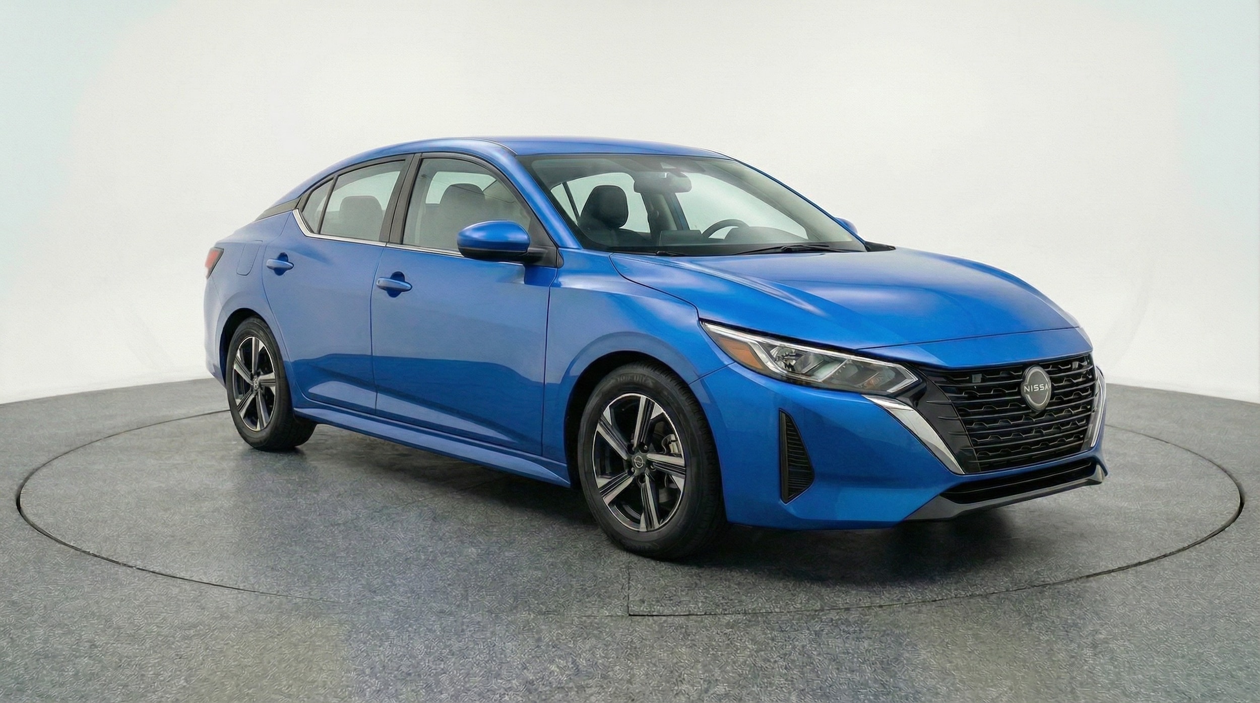 Thumbnail: 2025 Nissan Sentra - 1