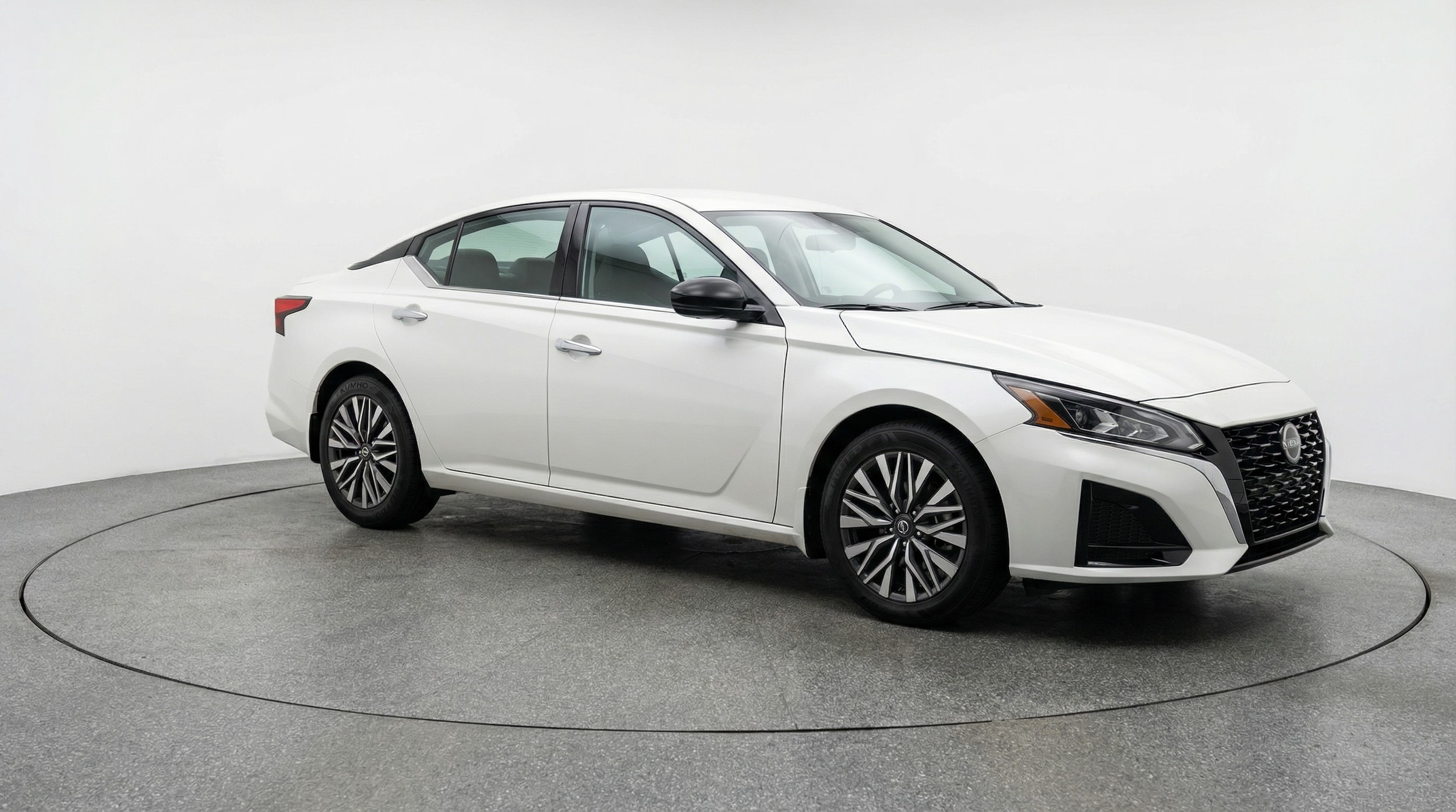 Thumbnail: 2025 Nissan Altima - 1