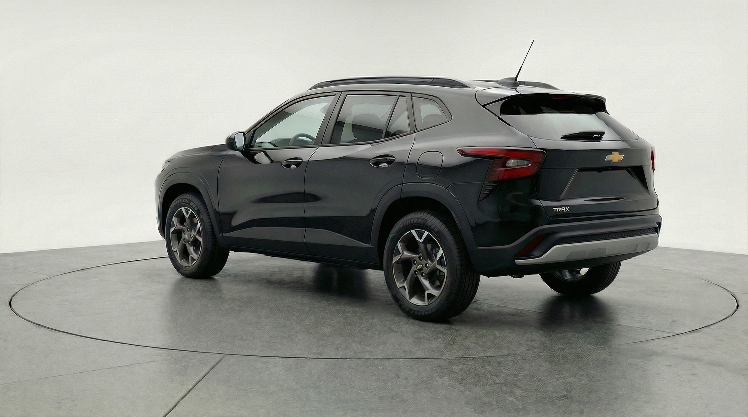 Thumbnail: 2025 Chevrolet Trax - 5