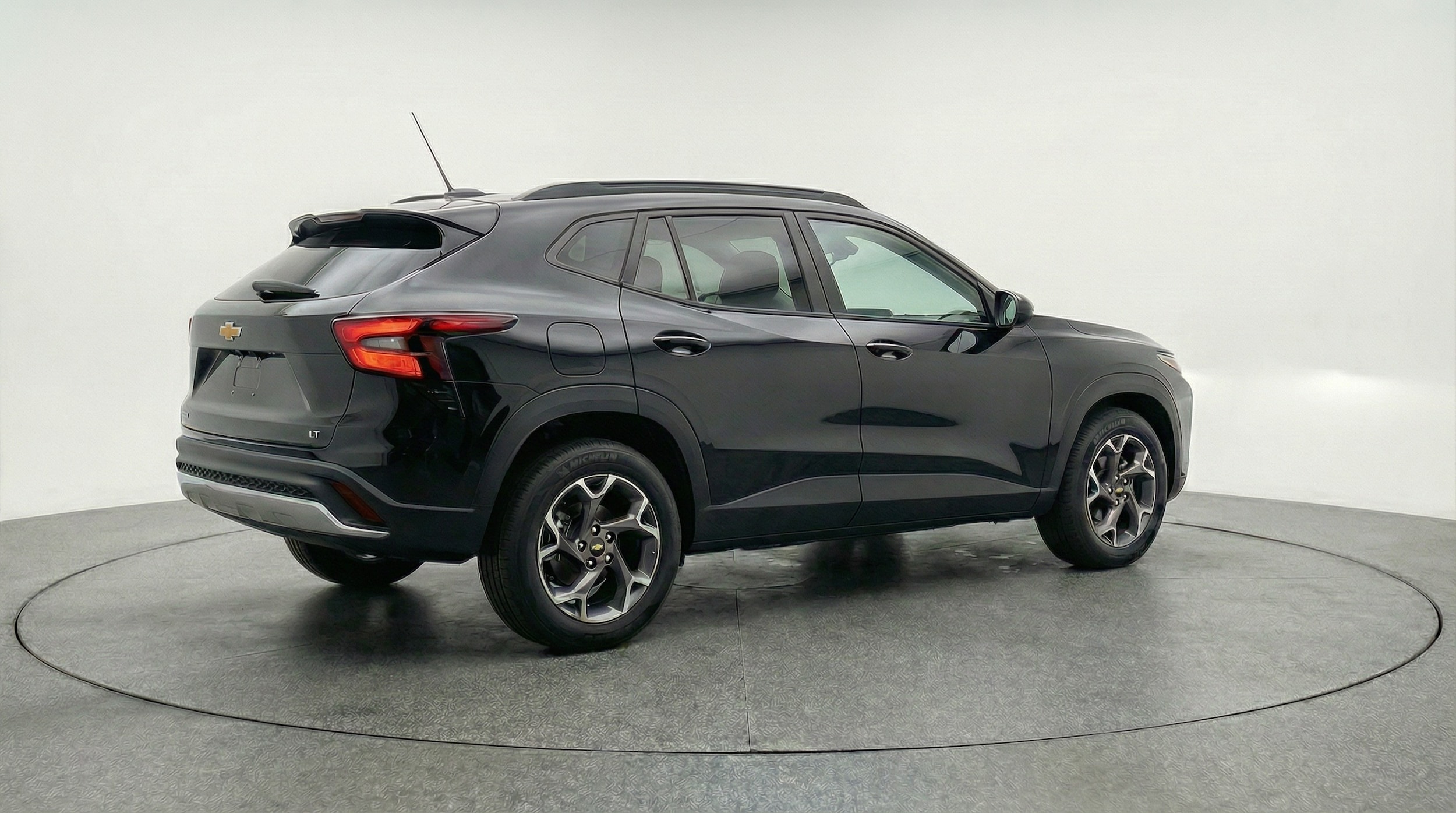 Thumbnail: 2025 Chevrolet Trax - 7