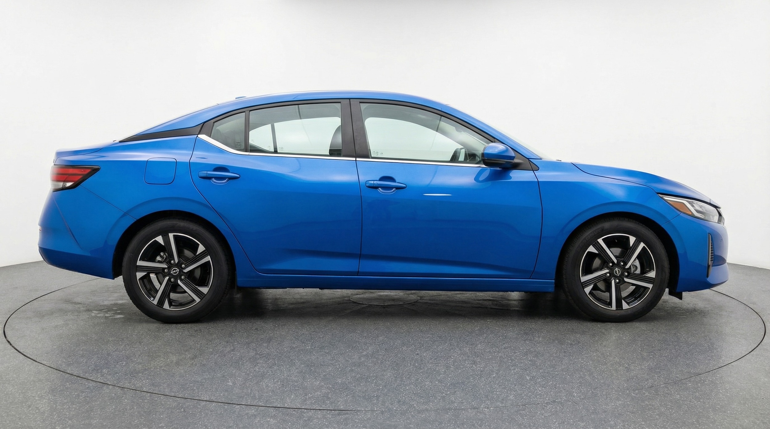 Thumbnail: 2025 Nissan Sentra - 8