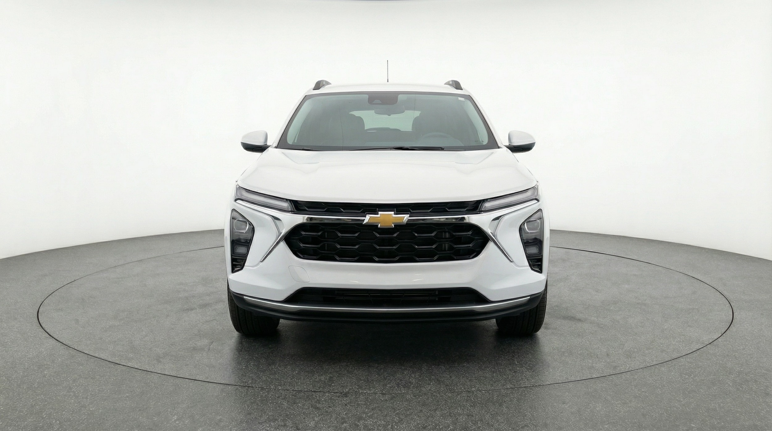 Thumbnail: 2025 Chevrolet Trax - 2