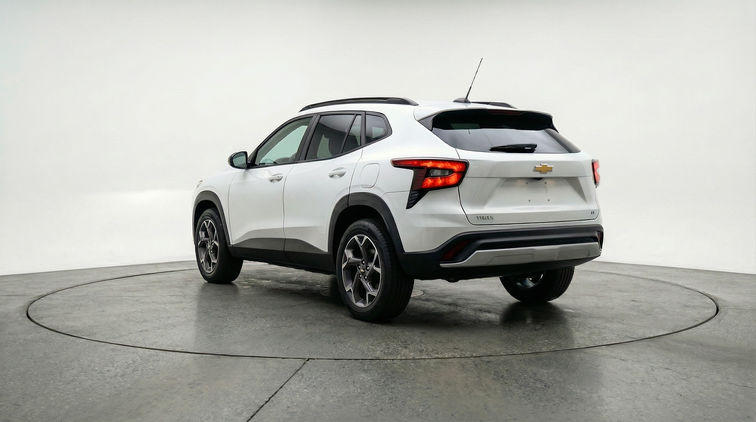 Thumbnail: 2025 Chevrolet Trax - 5