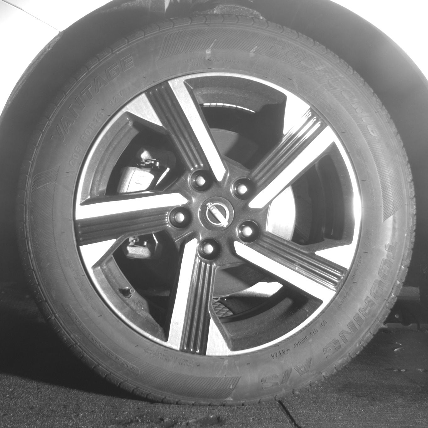 Thumbnail: 2025 Nissan Sentra - 9