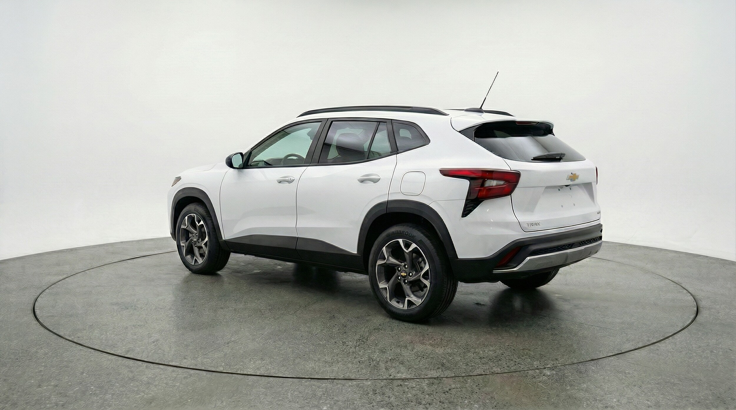 Thumbnail: 2025 Chevrolet Trax - 5