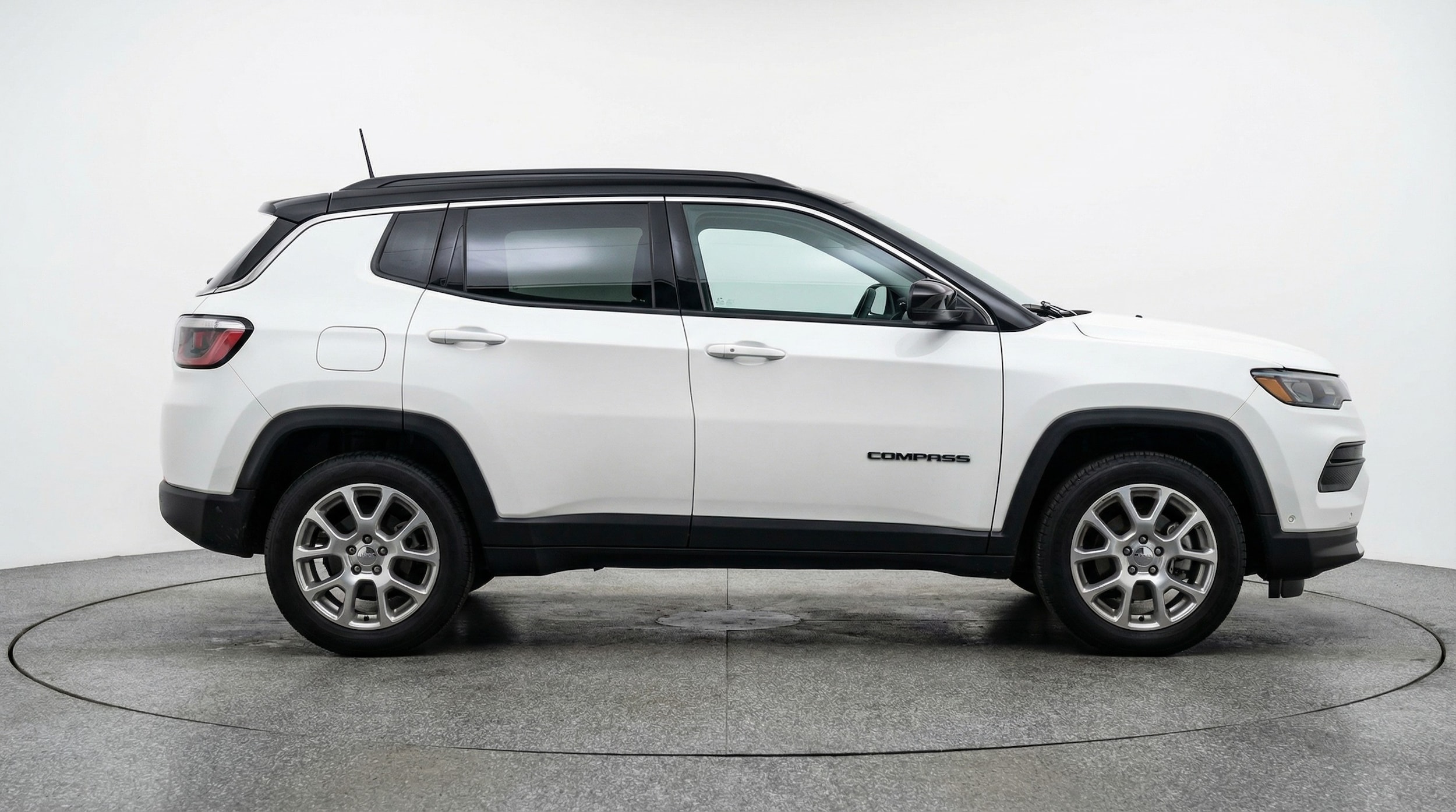 Thumbnail: 2025 Jeep Compass - 8