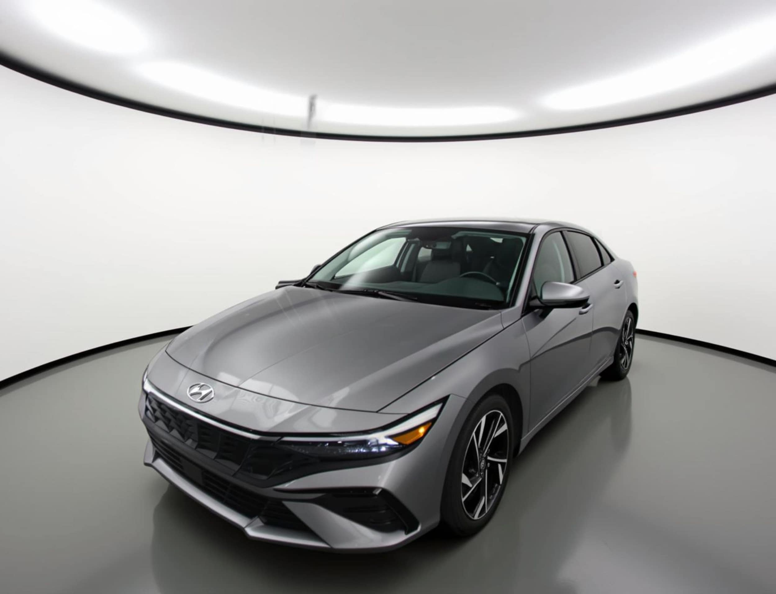 Thumbnail: 2025 Hyundai Elantra - 3