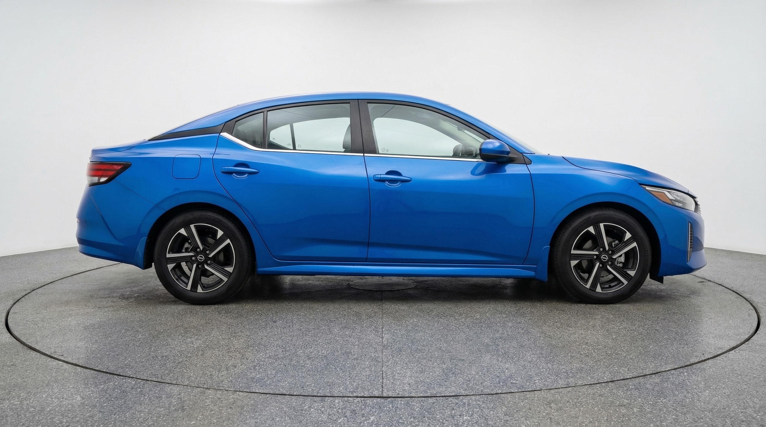 Thumbnail: 2025 Nissan Sentra - 8