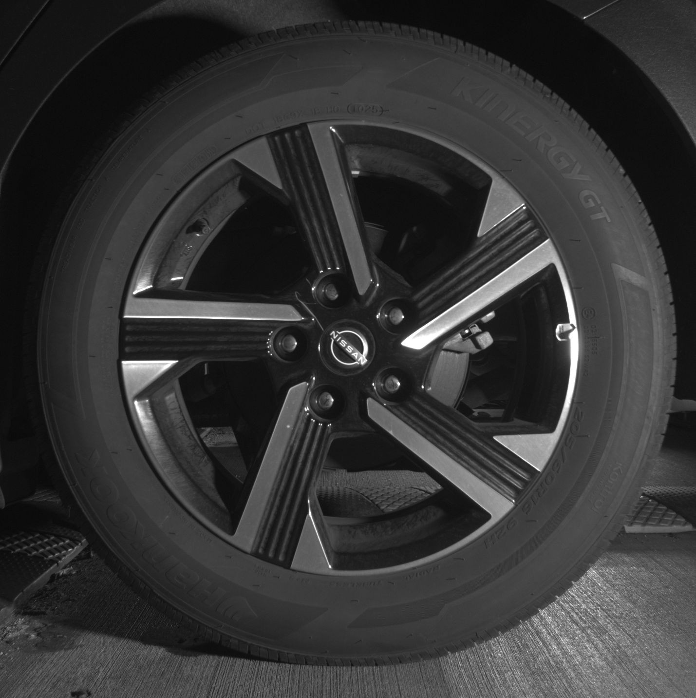 Thumbnail: 2025 Nissan Sentra - 11