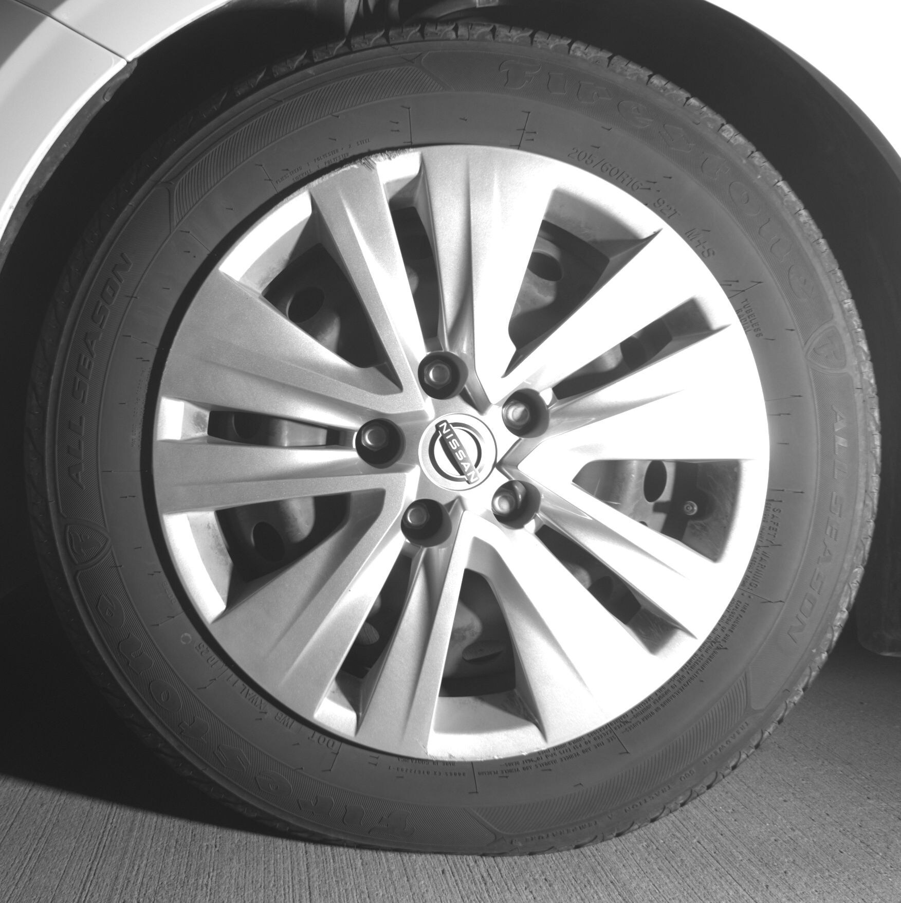 Thumbnail: 2025 Nissan Sentra - 9