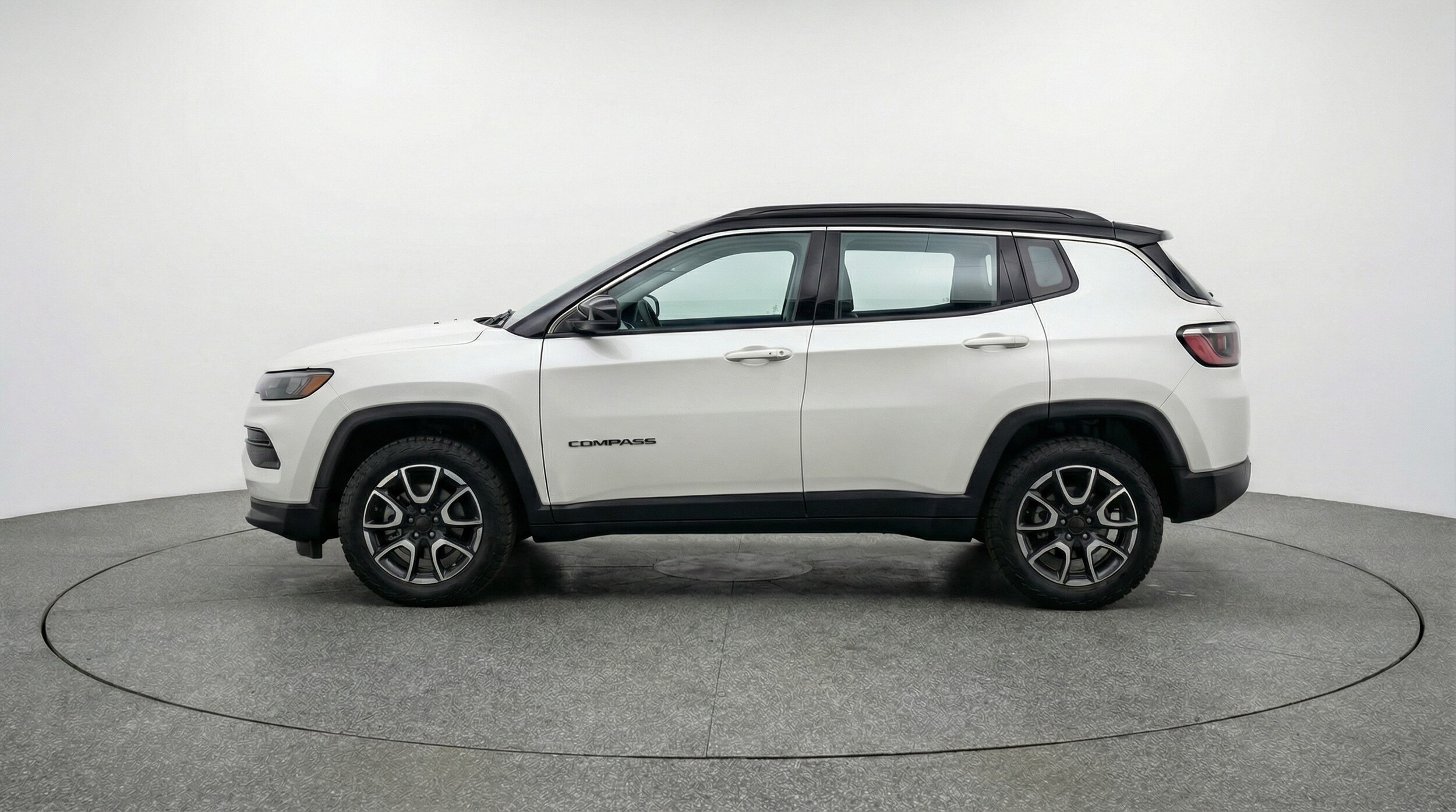 Thumbnail: 2025 Jeep Compass - 4
