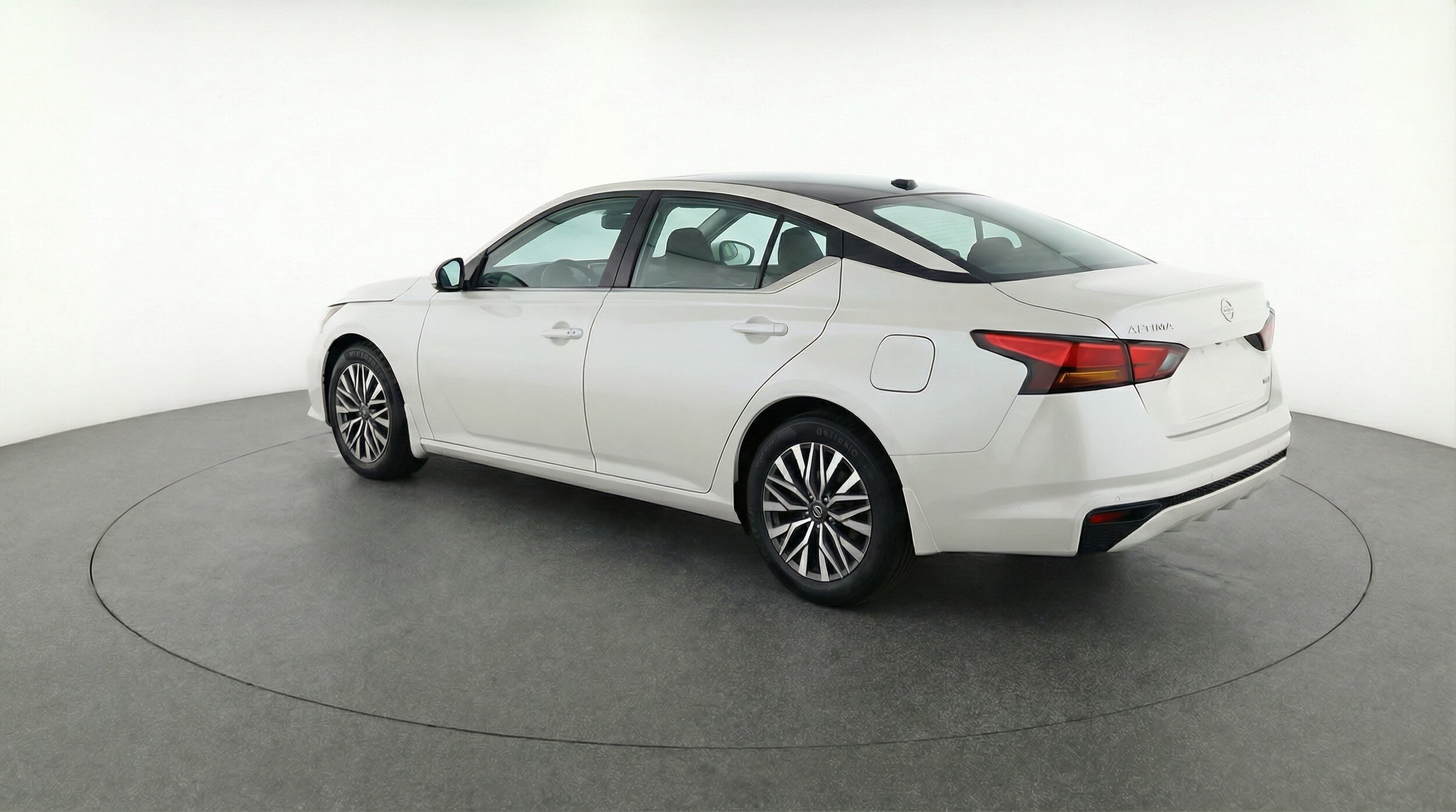 Thumbnail: 2025 Nissan Altima - 5