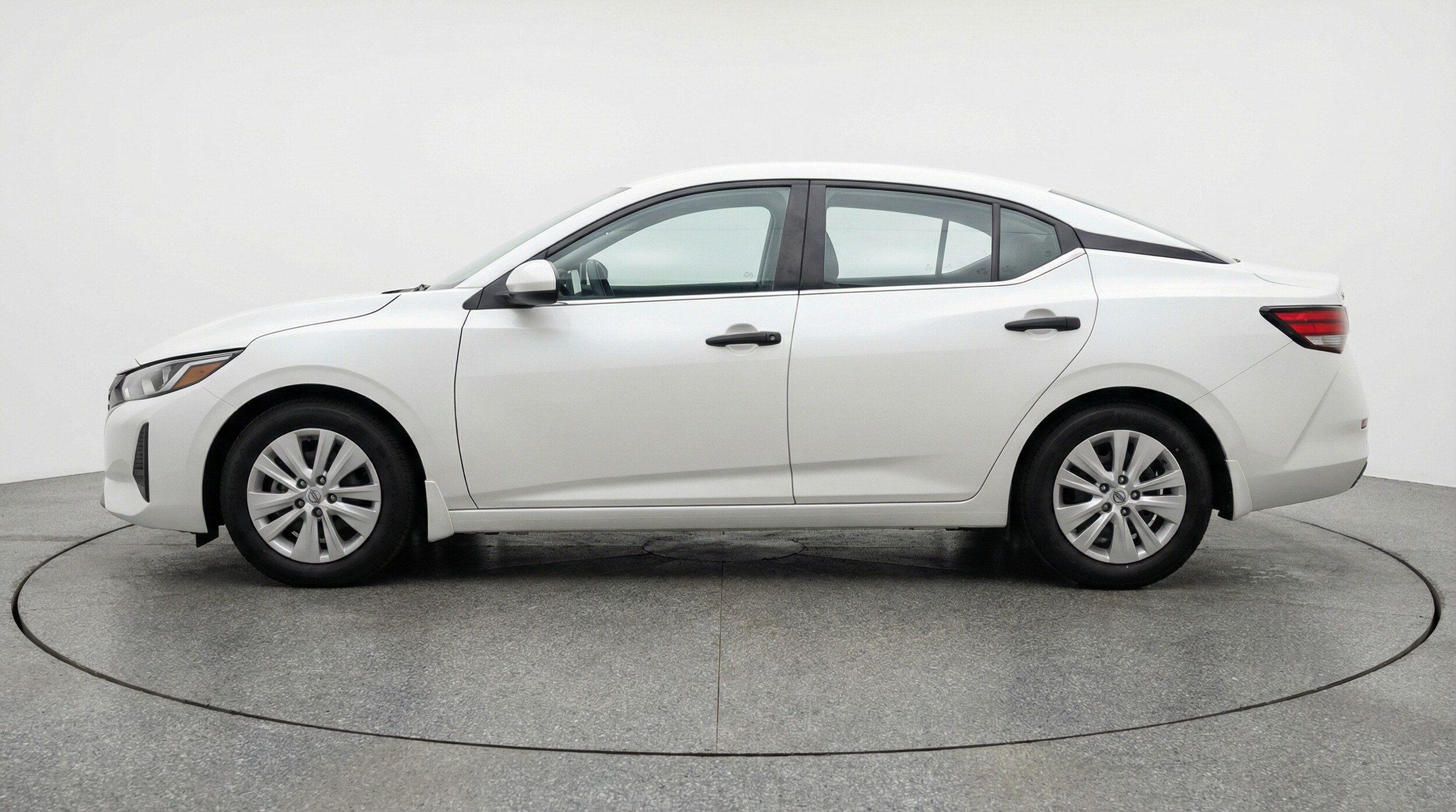 Thumbnail: 2025 Nissan Sentra - 4