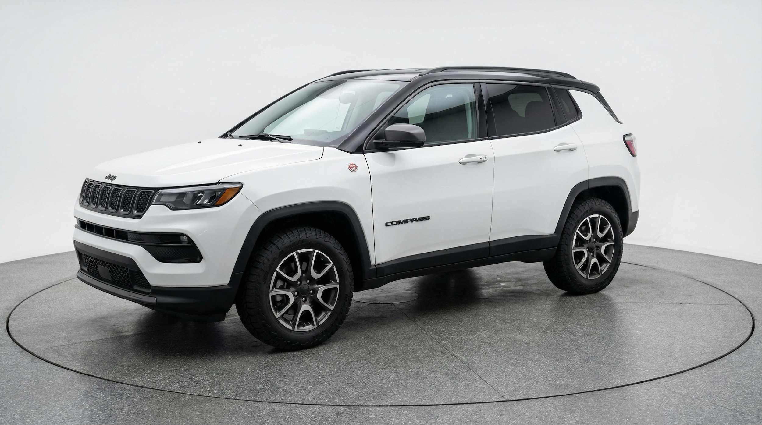 Thumbnail: 2025 Jeep Compass - 3