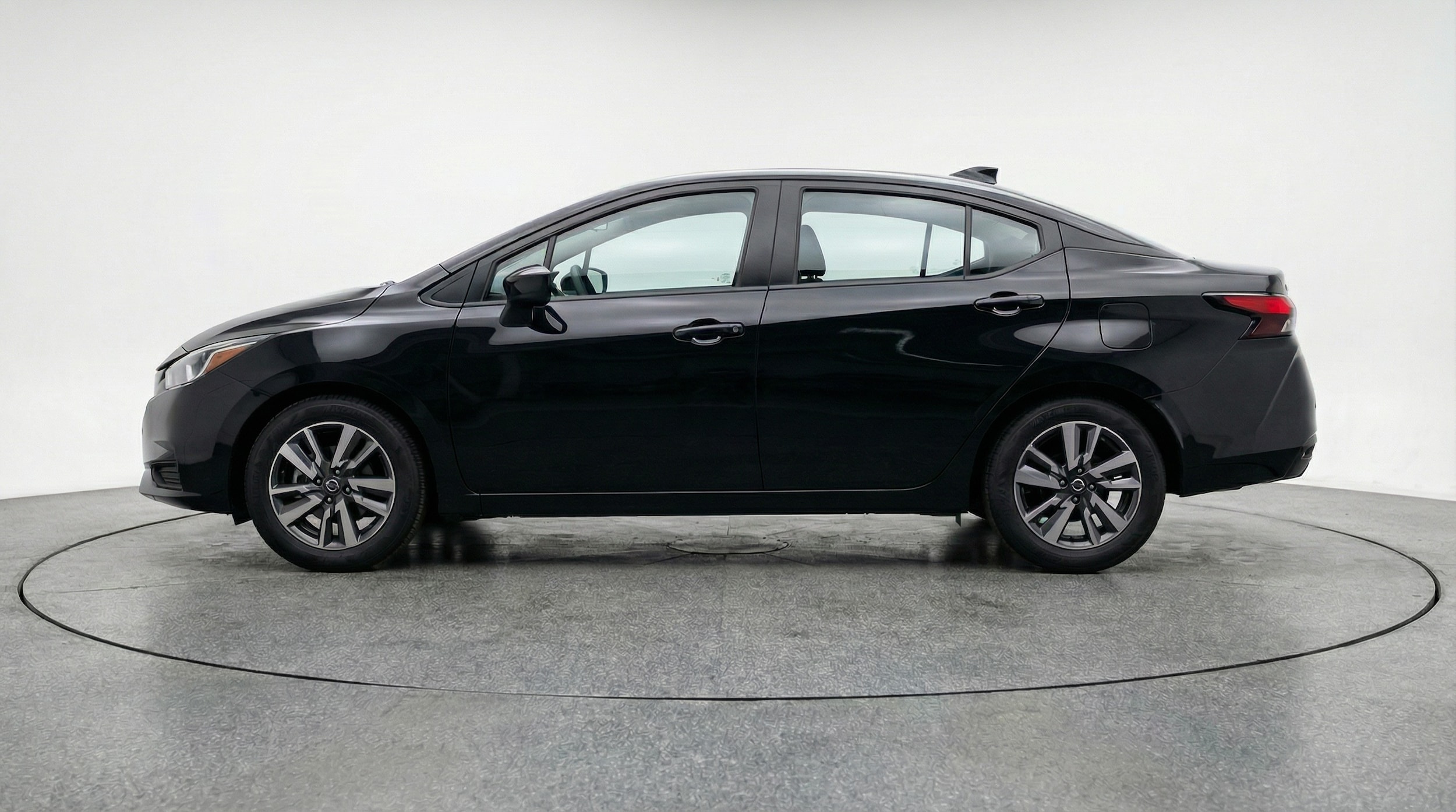 Thumbnail: 2025 Nissan Versa - 4