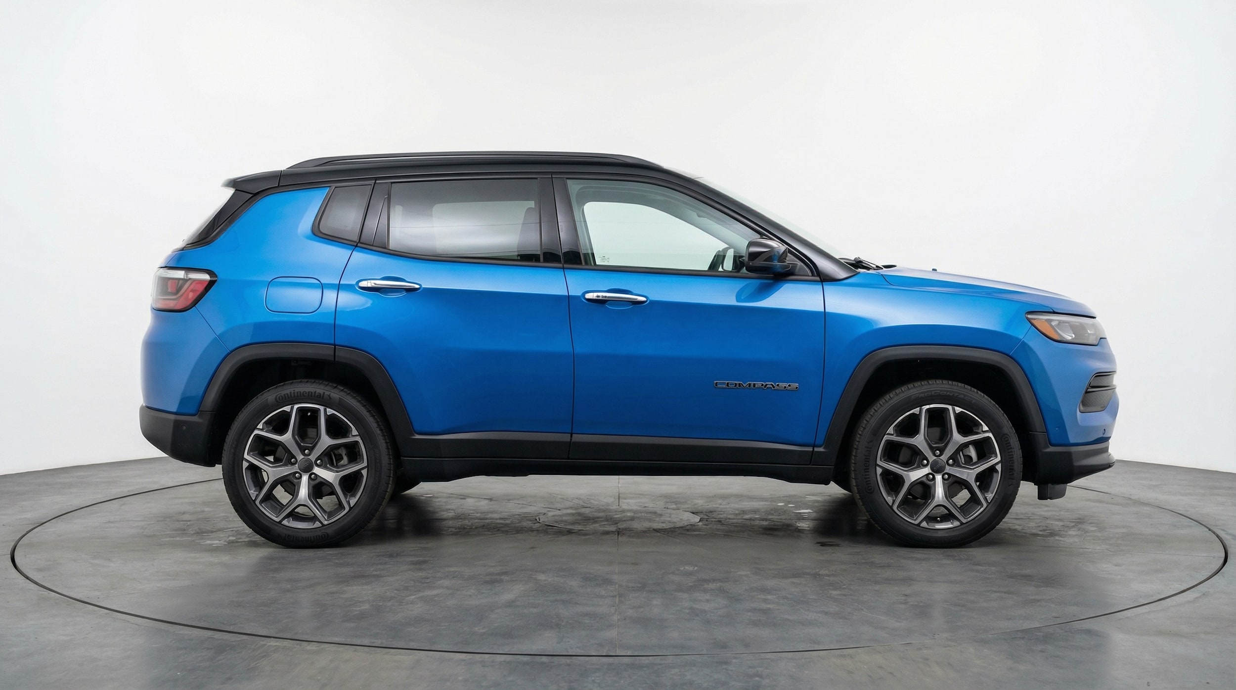 Thumbnail: 2025 Jeep Compass - 8