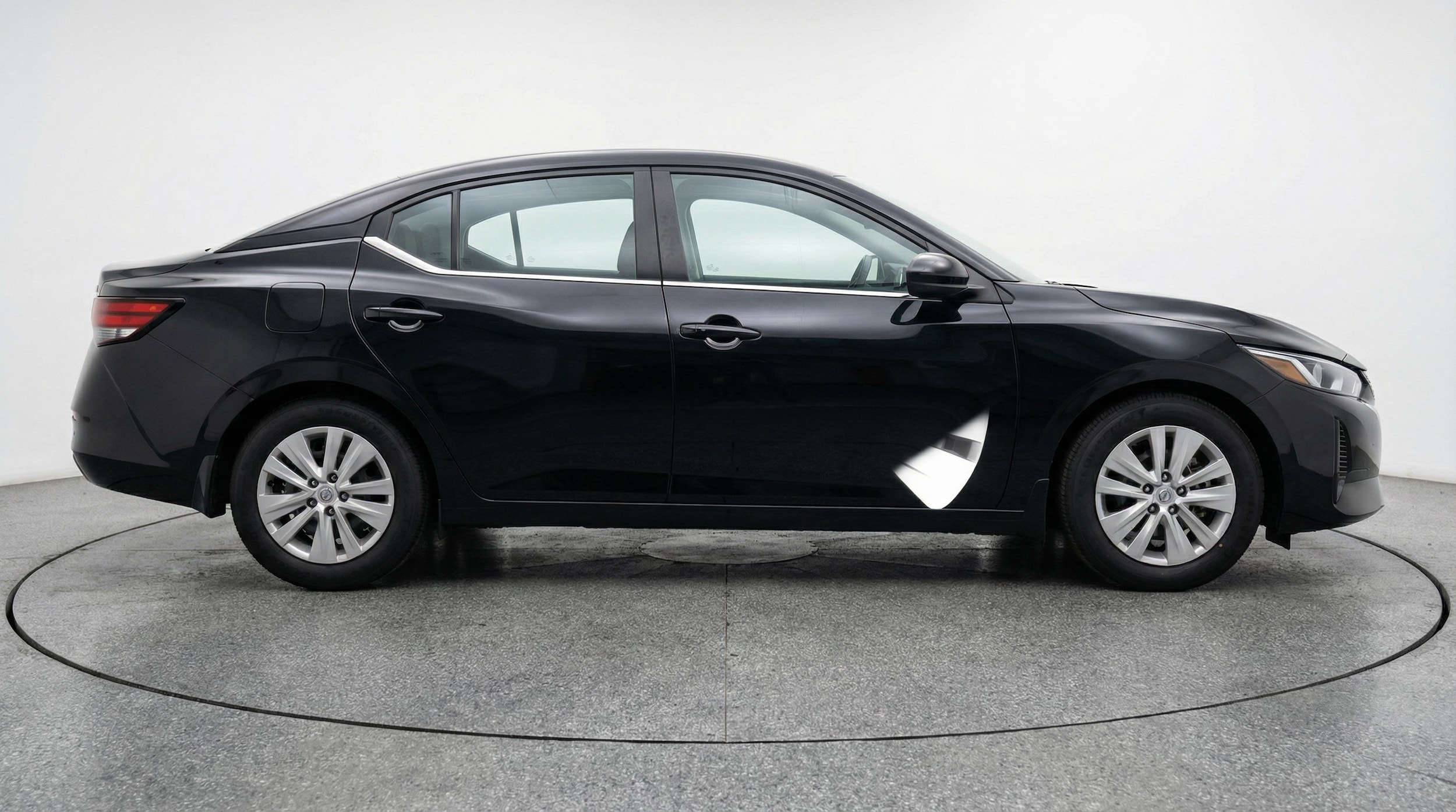 Thumbnail: 2025 Nissan Sentra - 8