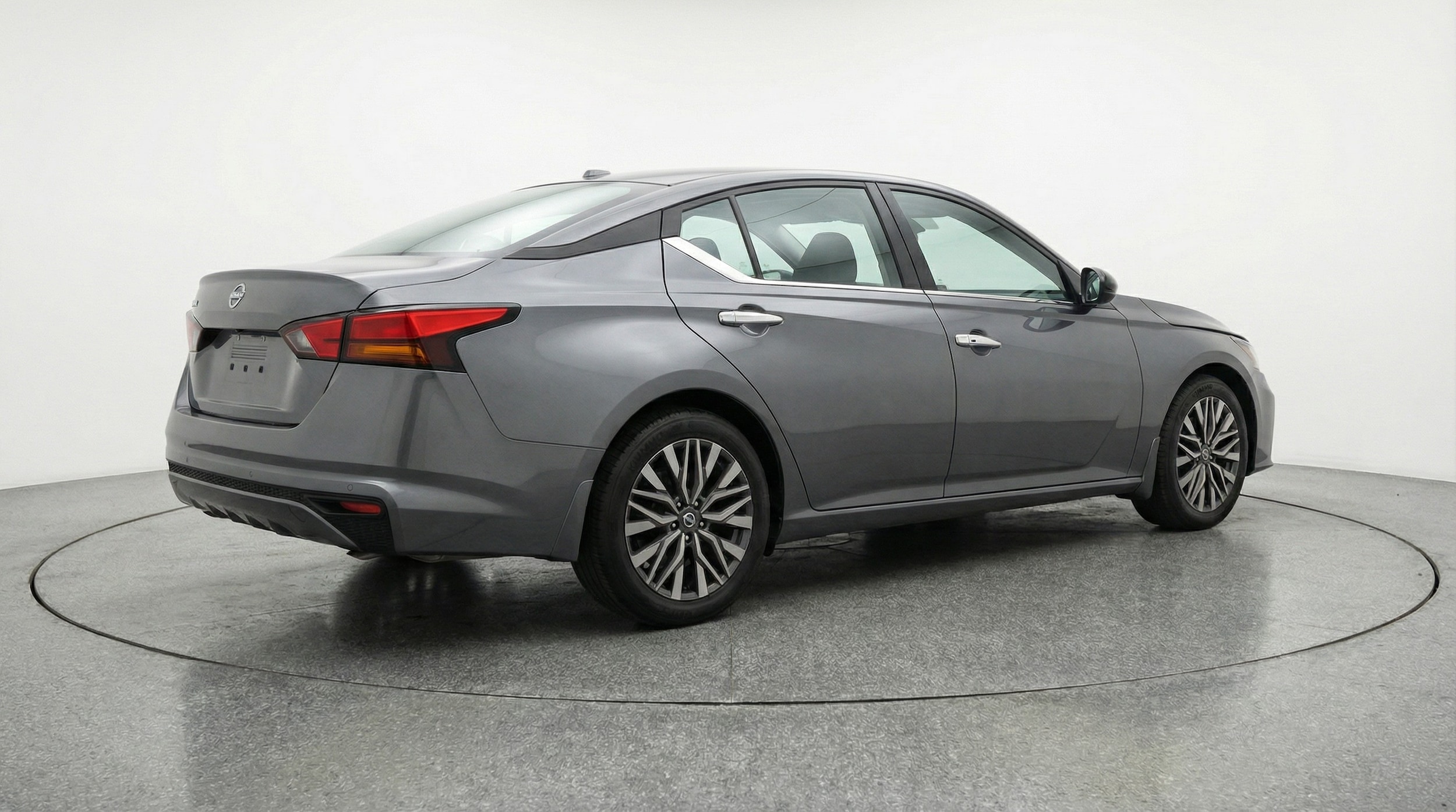 Thumbnail: 2025 Nissan Altima - 7