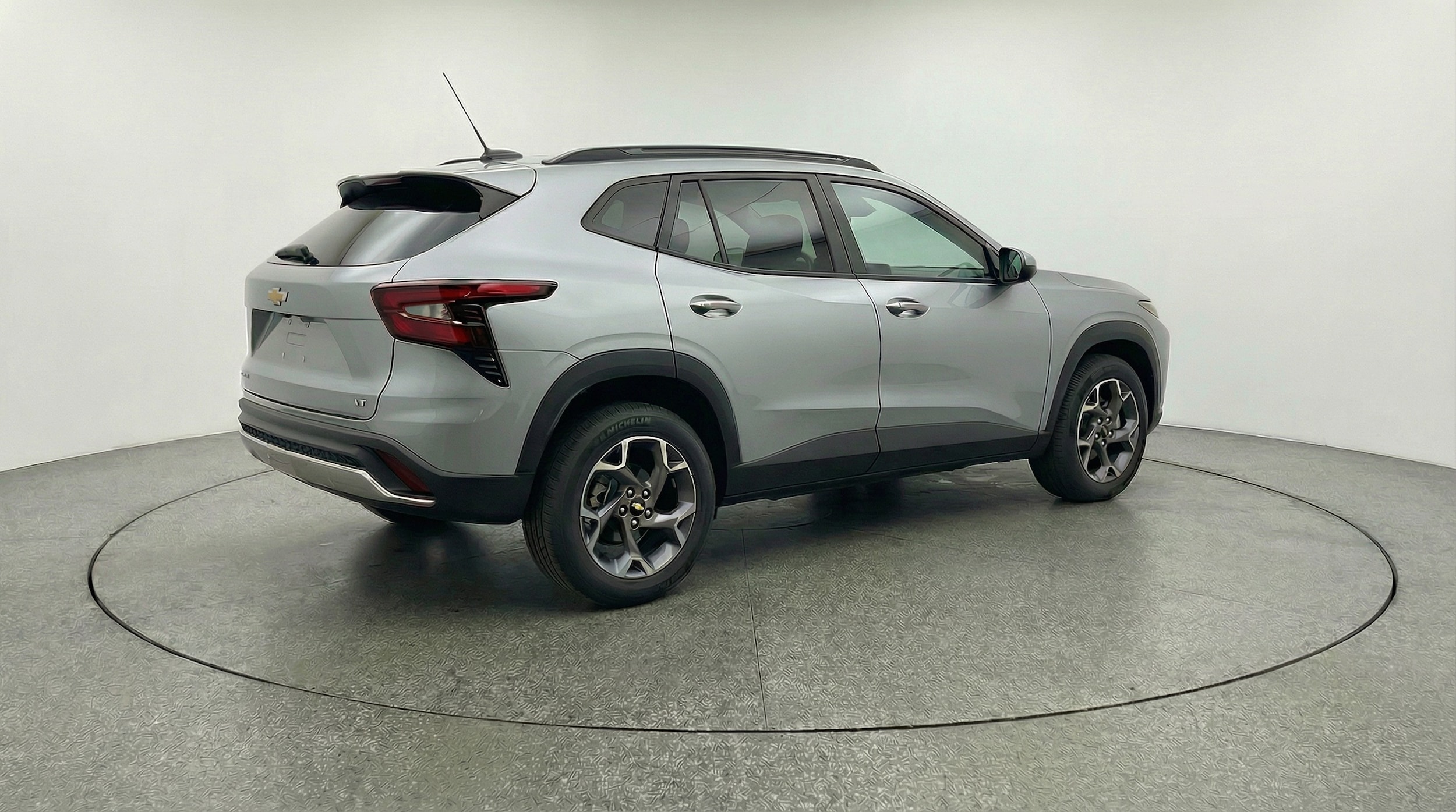 Thumbnail: 2025 Chevrolet Trax - 7