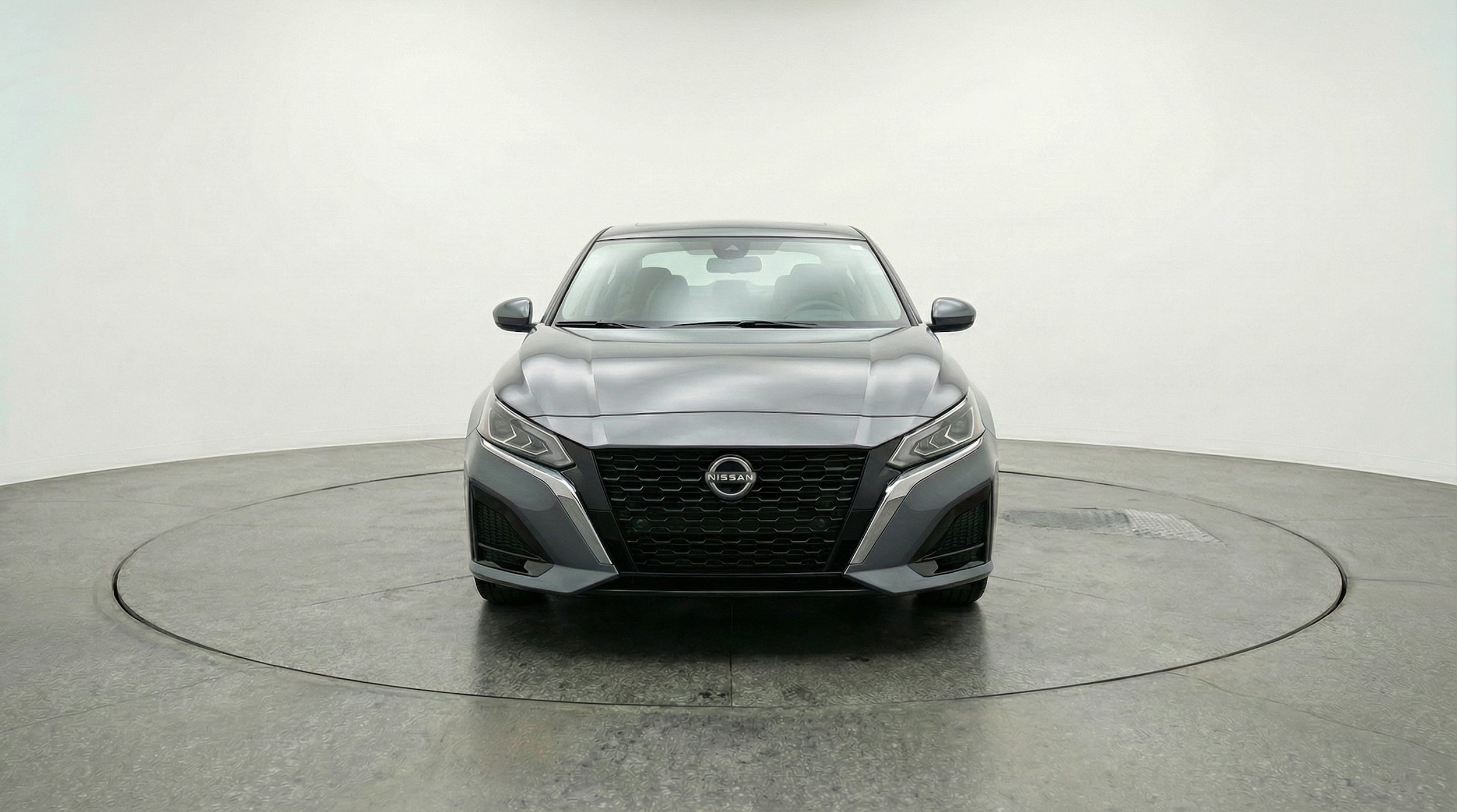 Thumbnail: 2025 Nissan Altima - 2