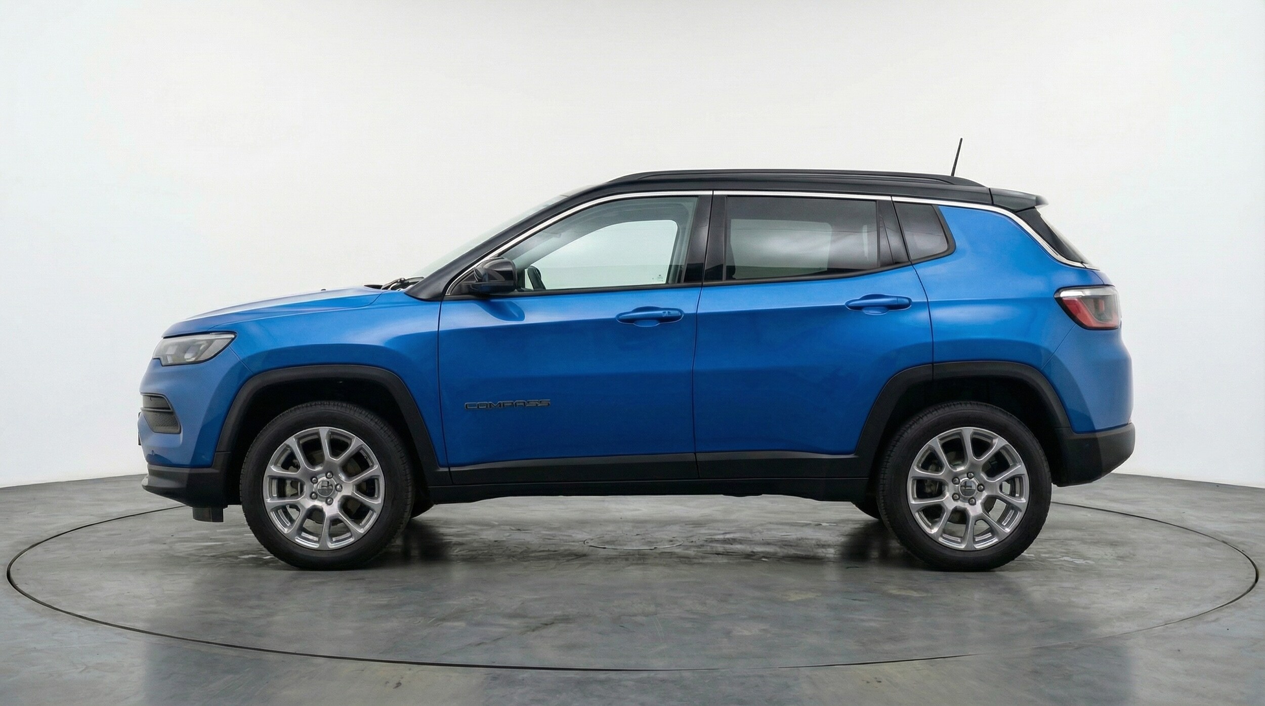 Thumbnail: 2025 Jeep Compass - 4