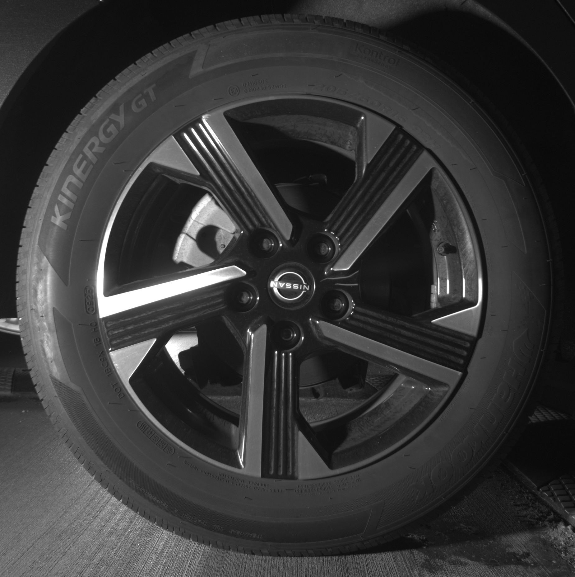 Thumbnail: 2025 Nissan Sentra - 12