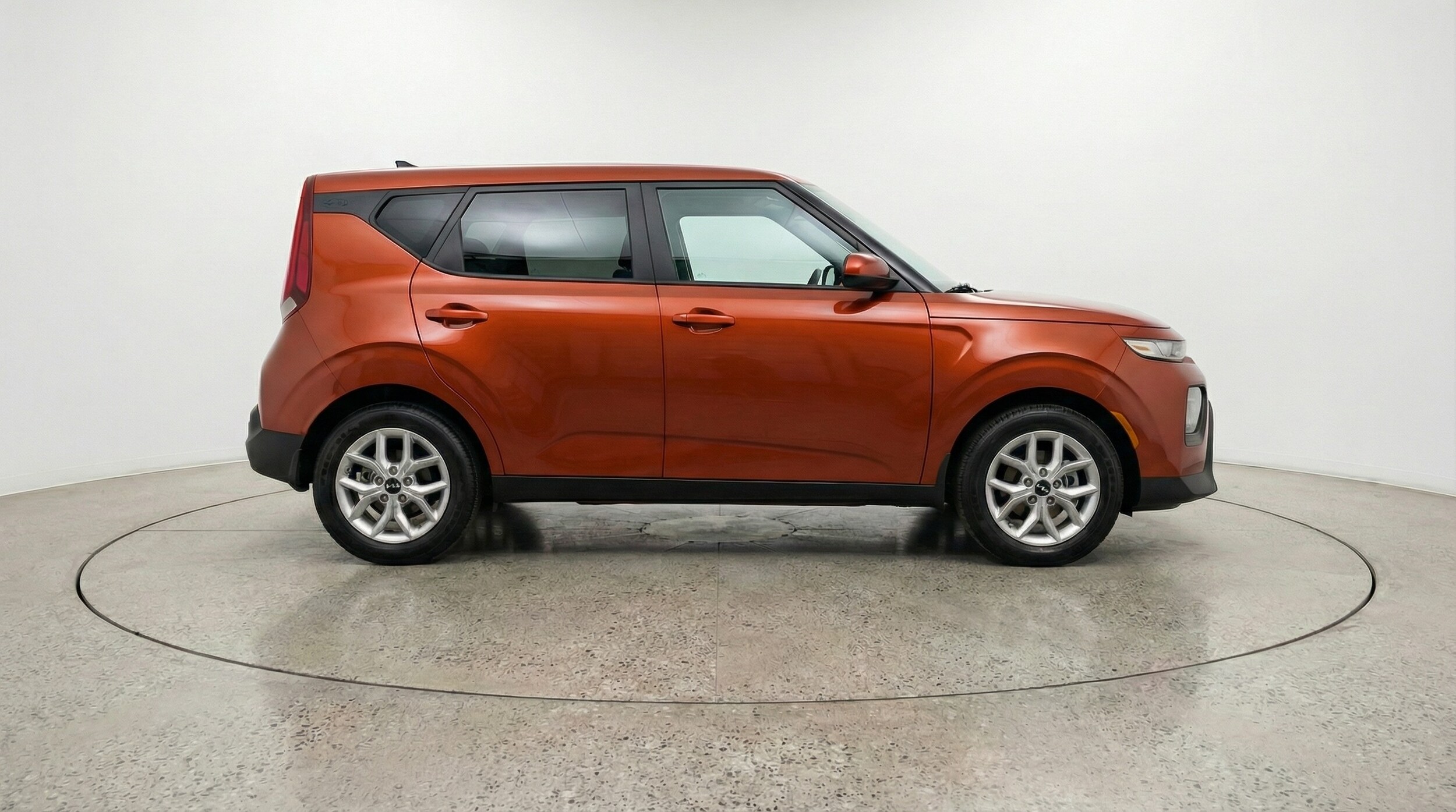 Thumbnail: 2025 Kia Soul - 8