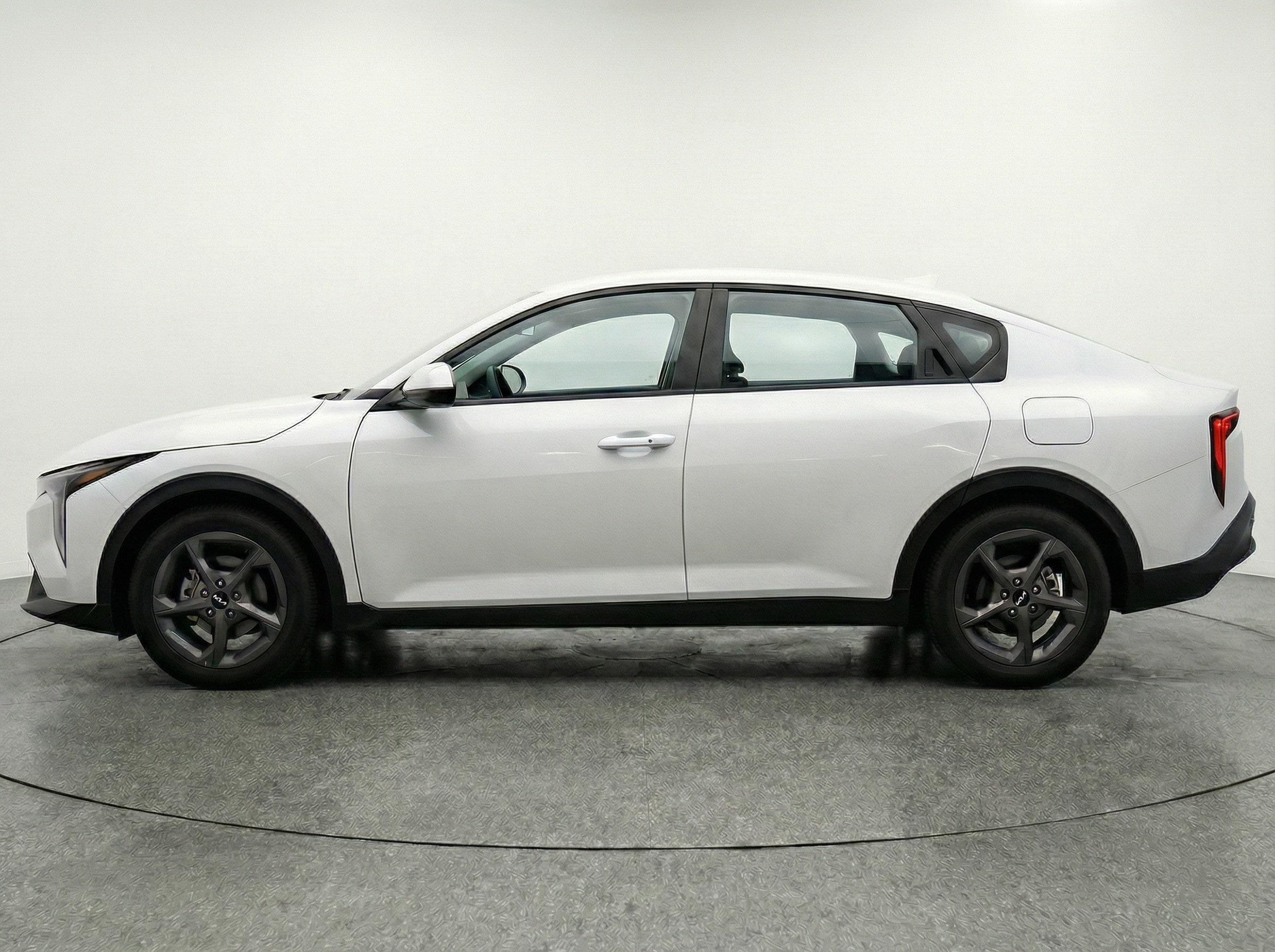 Thumbnail: 2025 Kia K4 - 4