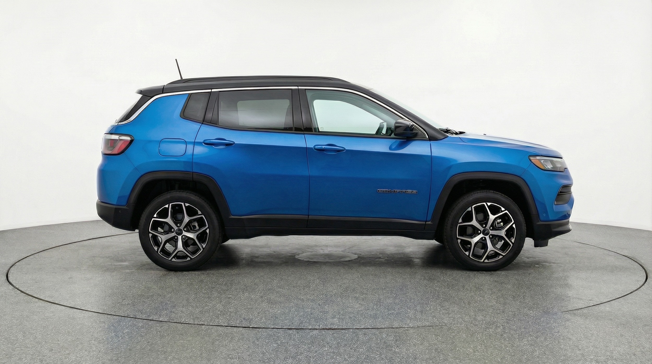Thumbnail: 2025 Jeep Compass - 8