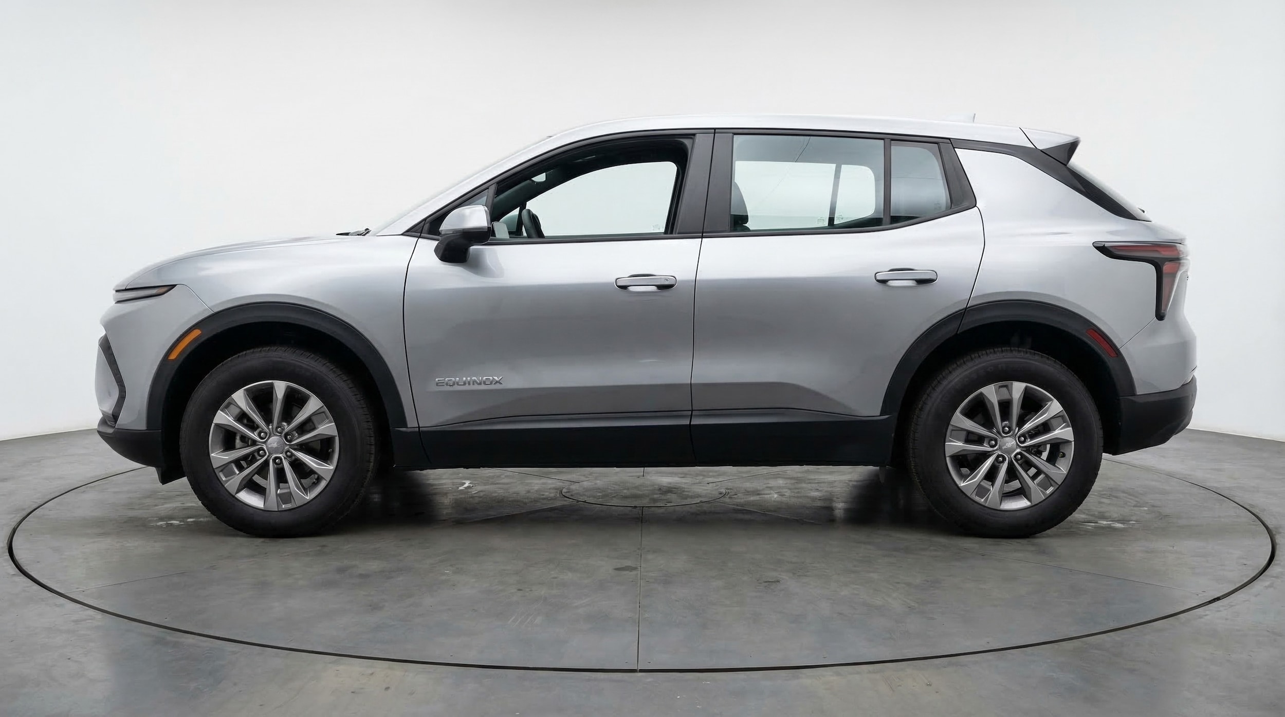 Thumbnail: 2025 Chevrolet Equinox - 4