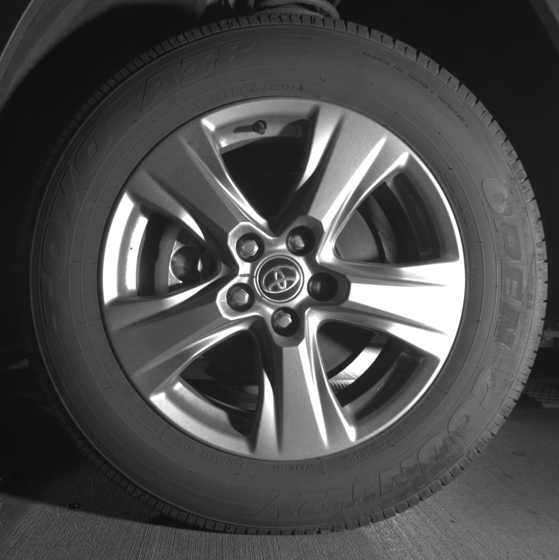 Thumbnail: 2025 Toyota RAV4 - 9