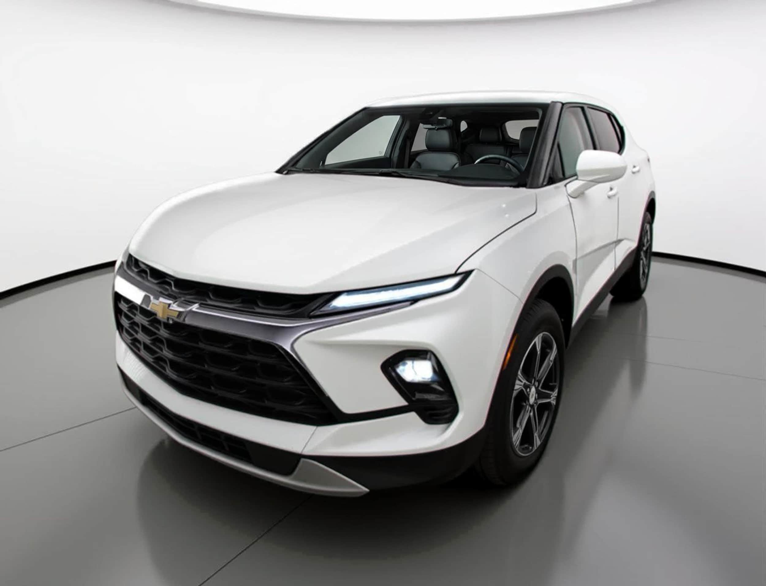 Thumbnail: 2025 Chevrolet Blazer - 3
