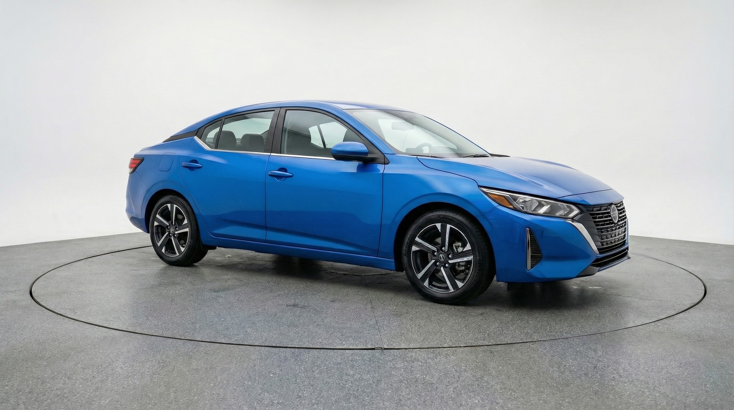 Thumbnail: 2025 Nissan Sentra - 1