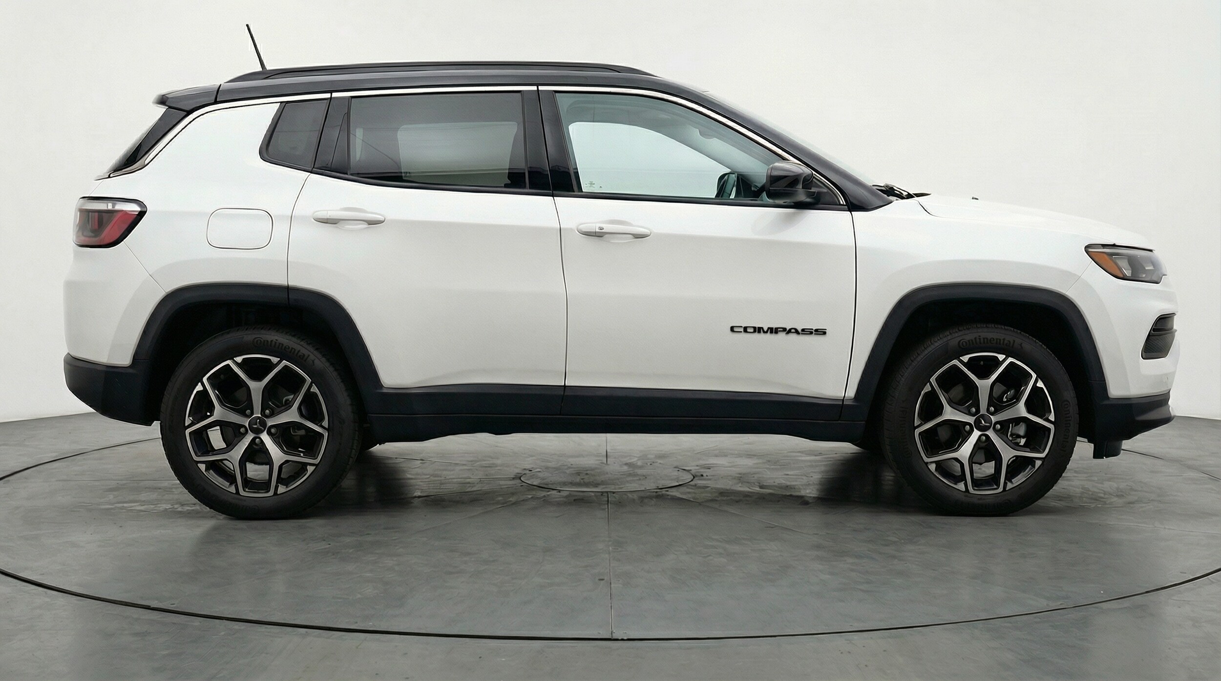 Thumbnail: 2025 Jeep Compass - 8