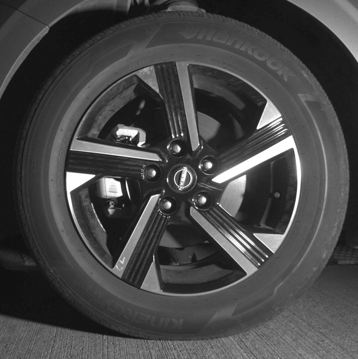 Thumbnail: 2025 Nissan Sentra - 9