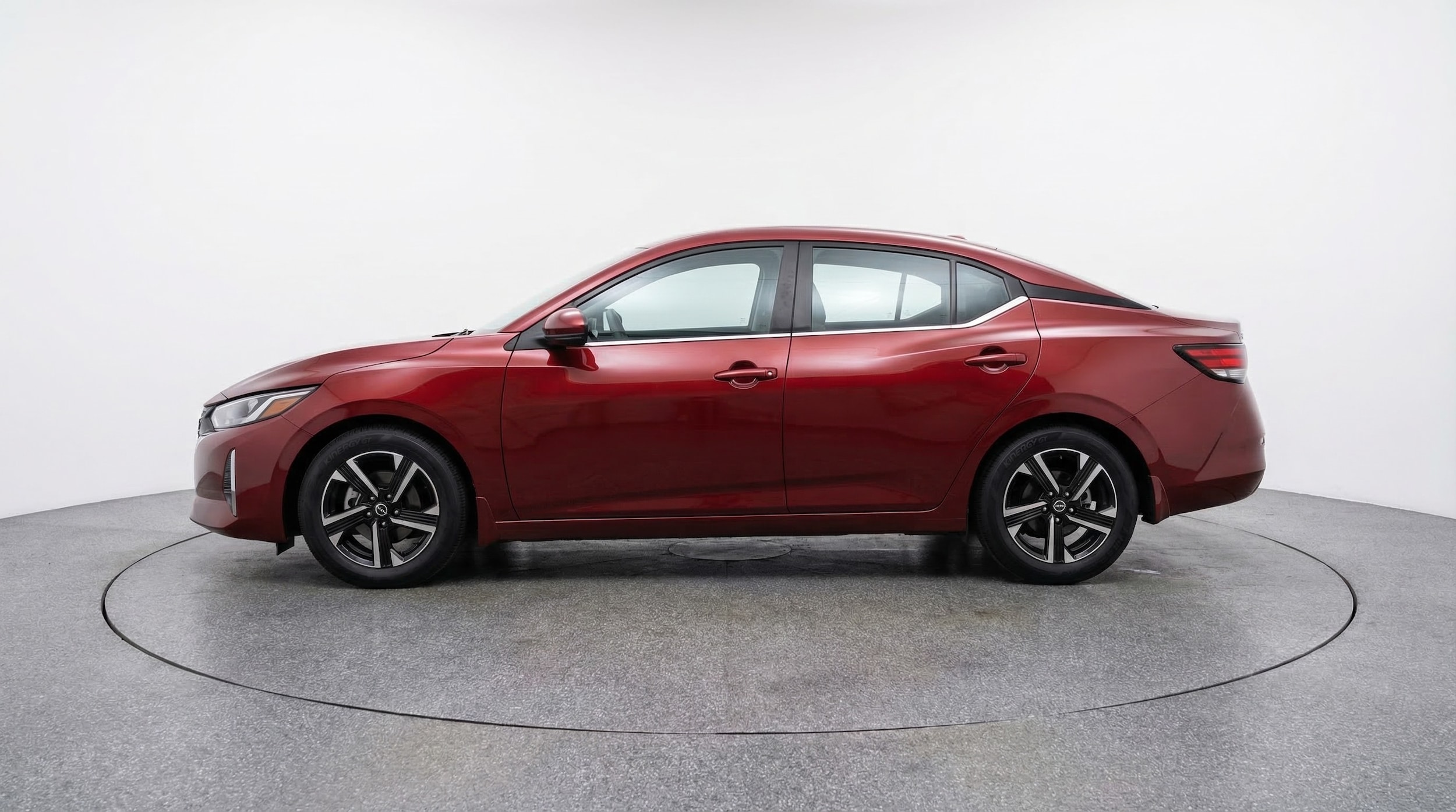 Thumbnail: 2025 Nissan Sentra - 4