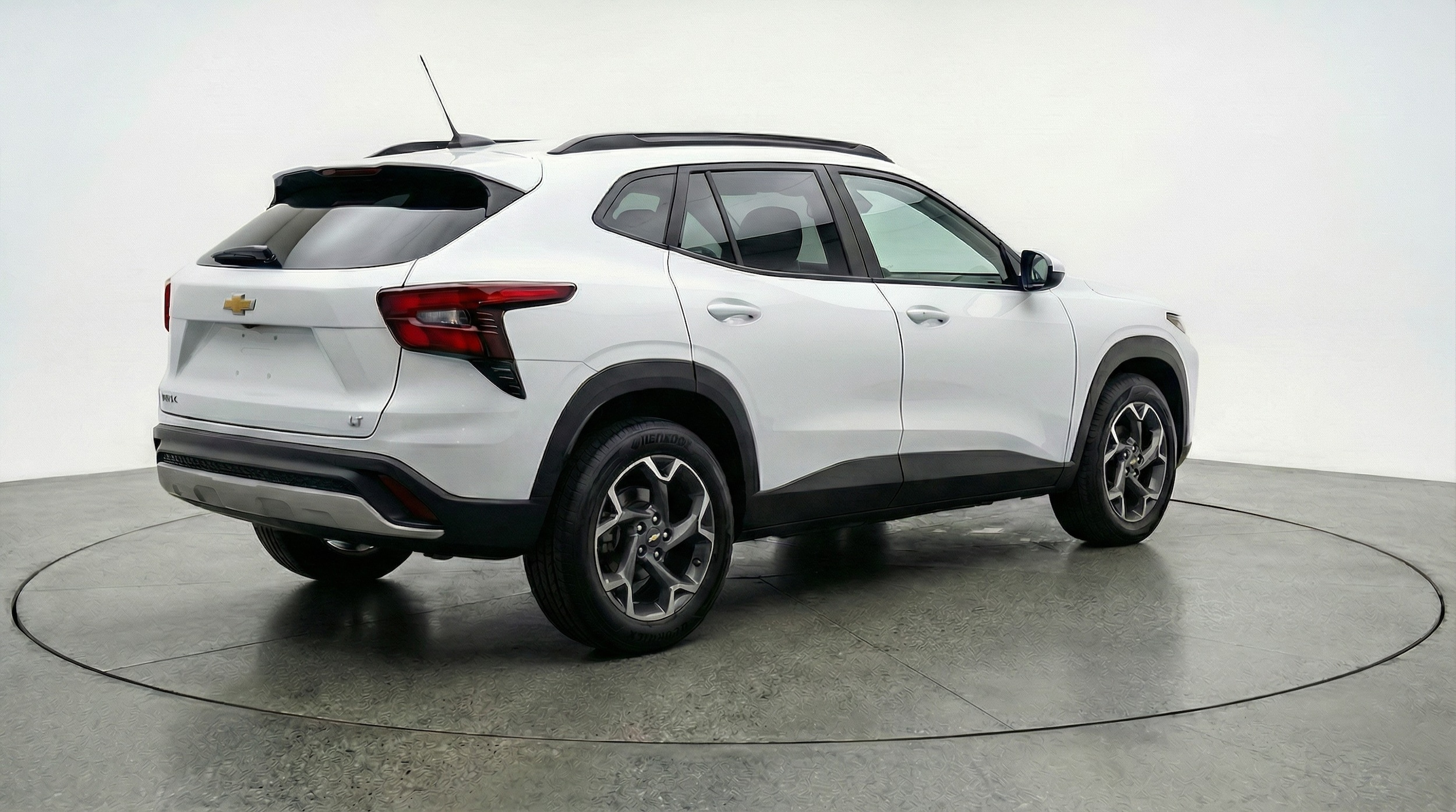 Thumbnail: 2025 Chevrolet Trax - 7