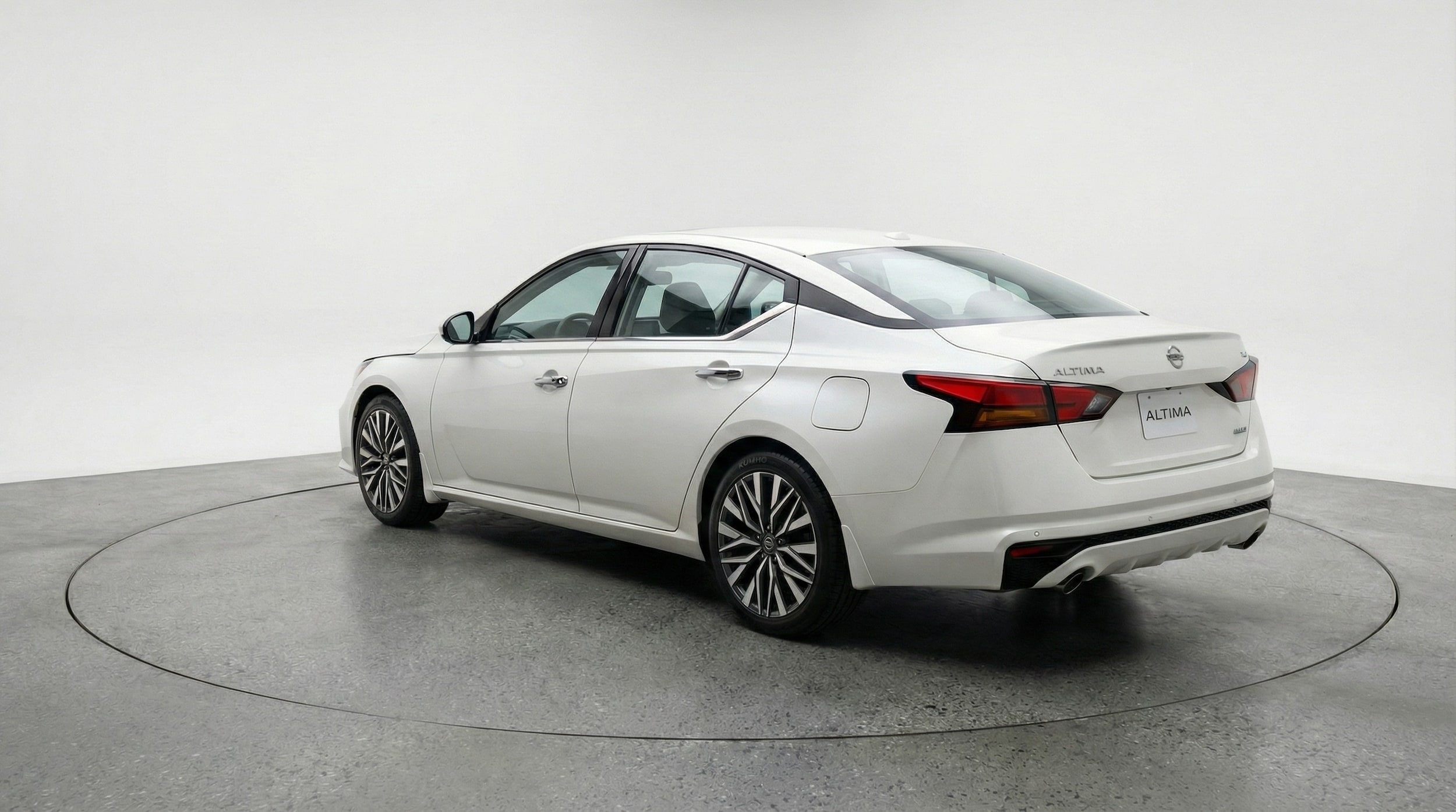 Thumbnail: 2025 Nissan Altima - 5