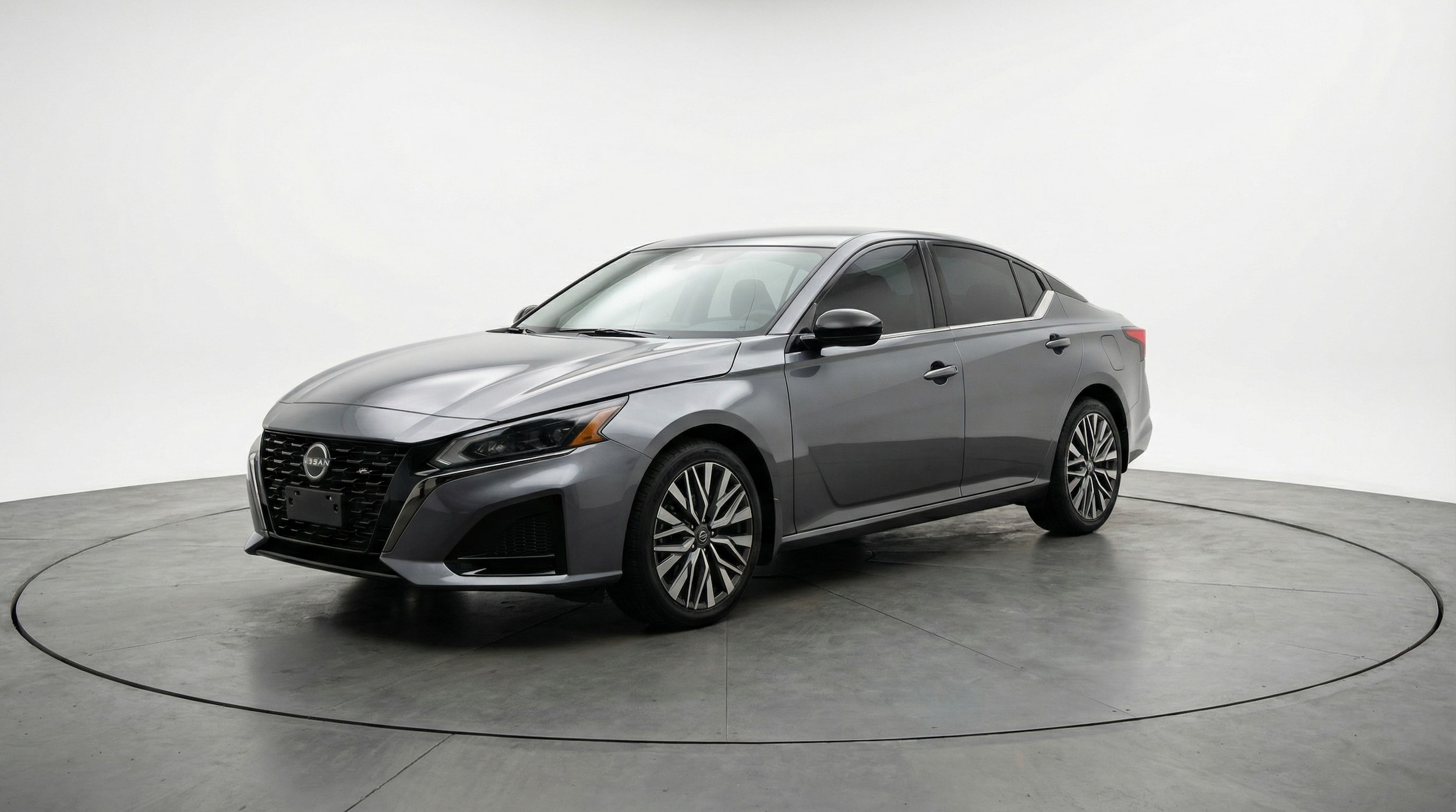 Thumbnail: 2025 Nissan Altima - 3