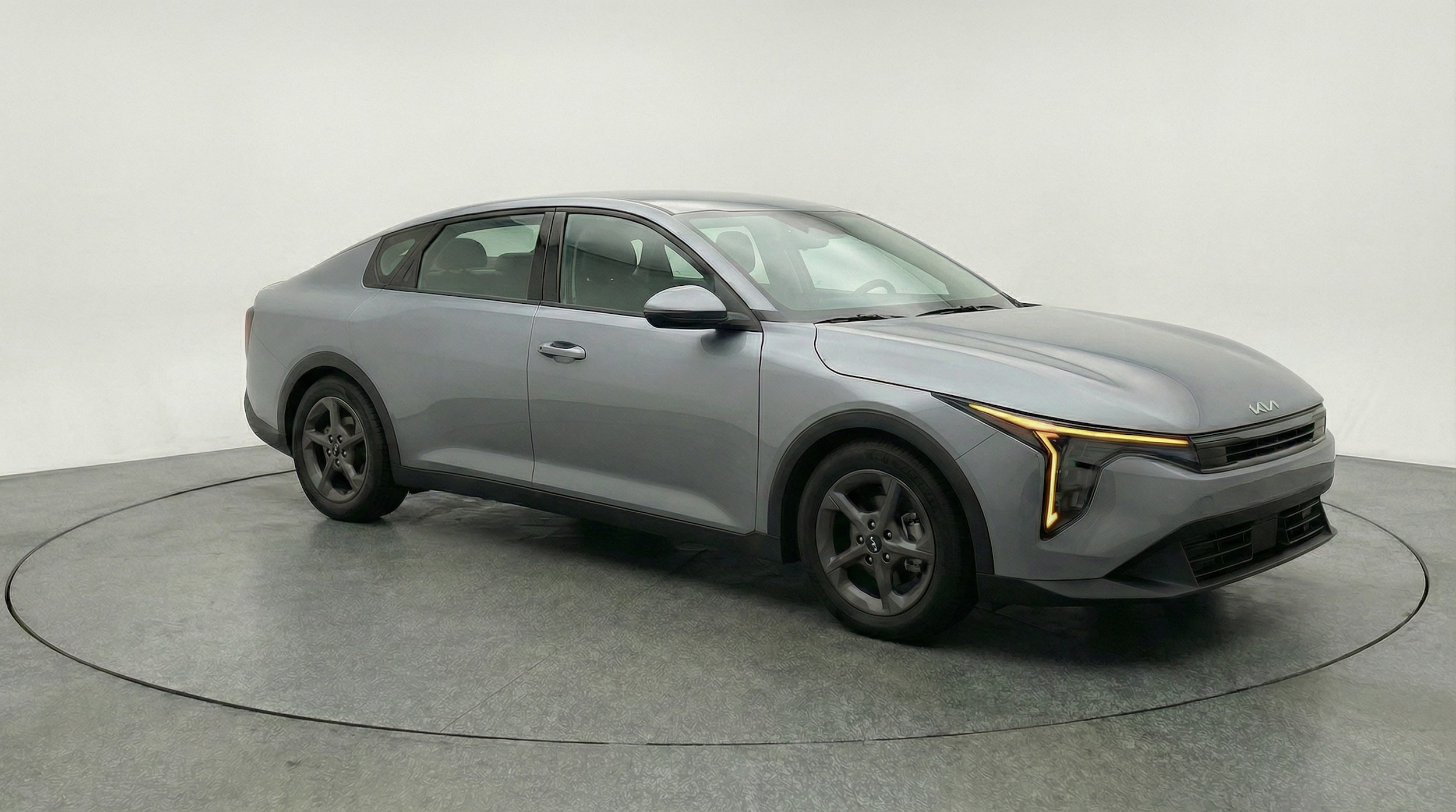 Thumbnail: 2025 Kia K4 - 1