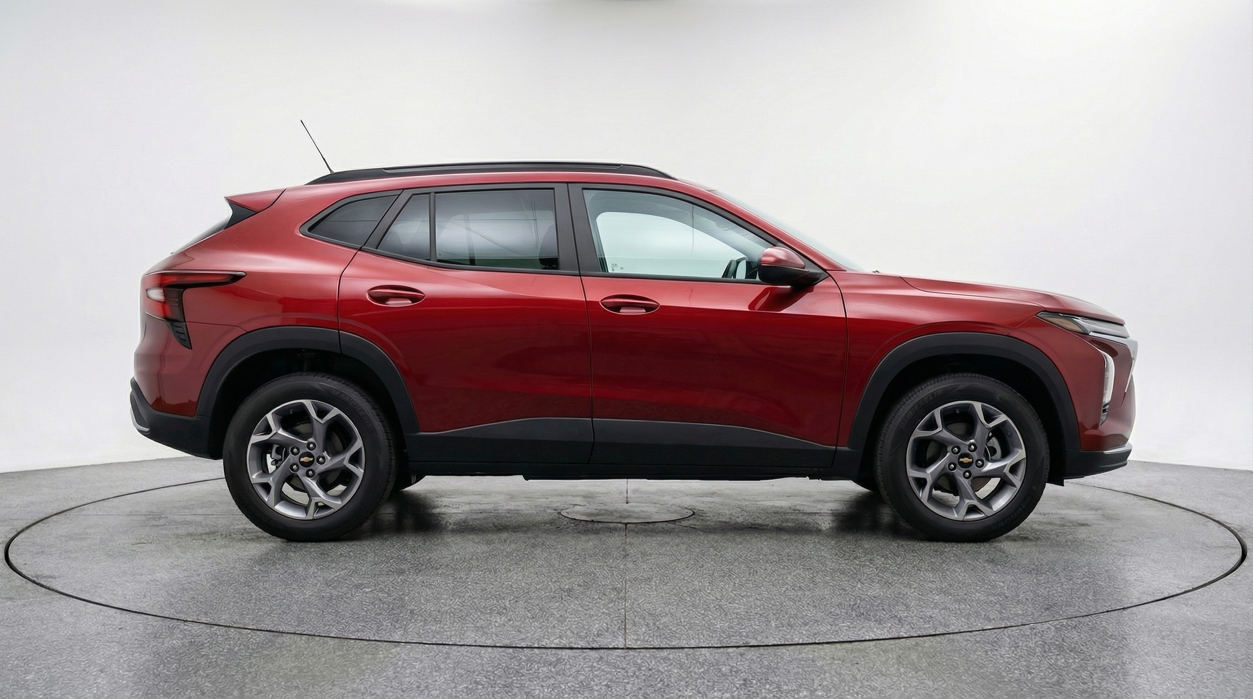 Thumbnail: 2025 Chevrolet Trax - 8