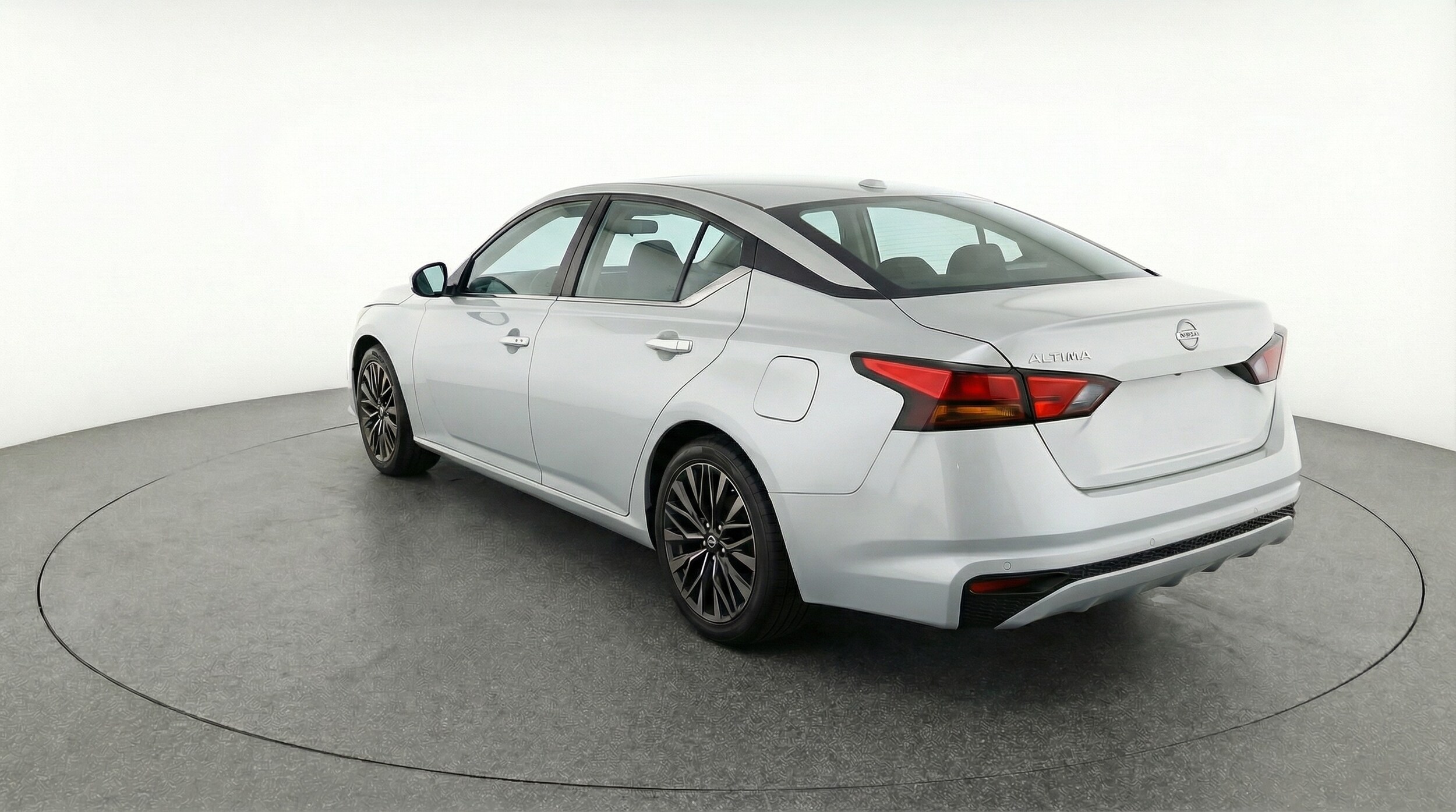 Thumbnail: 2025 Nissan Altima - 5