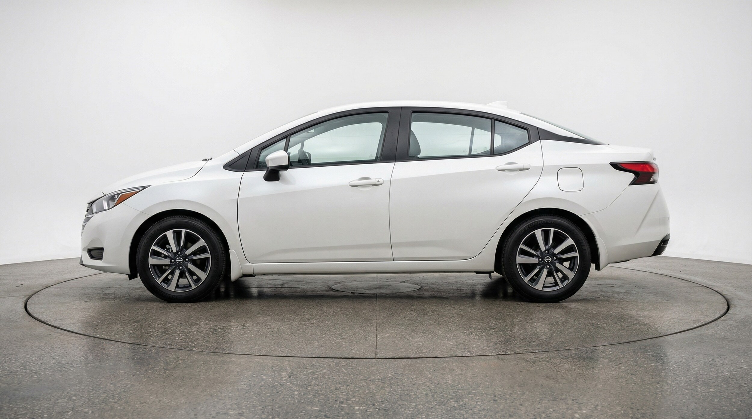 Thumbnail: 2025 Nissan Versa - 4