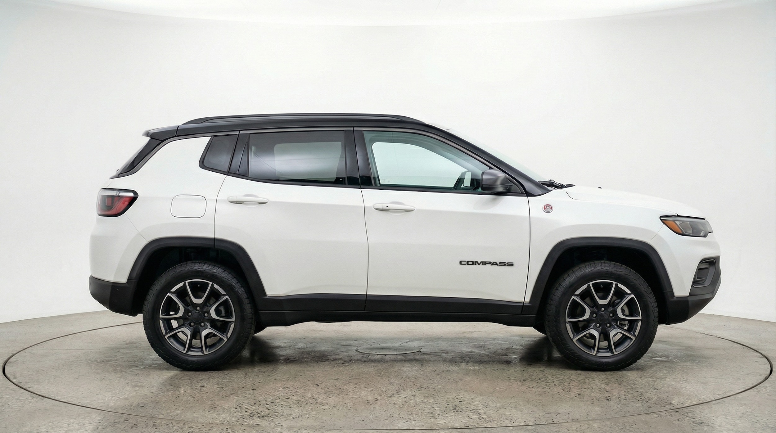 Thumbnail: 2025 Jeep Compass - 8