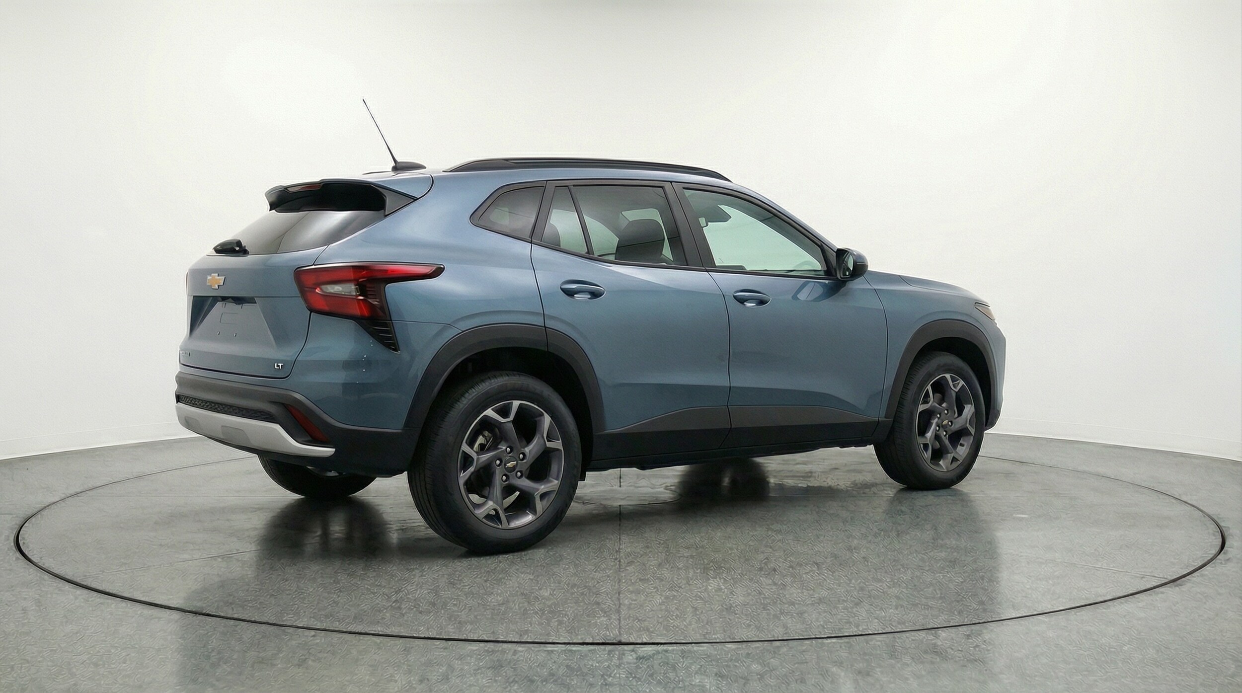 Thumbnail: 2025 Chevrolet Trax - 7