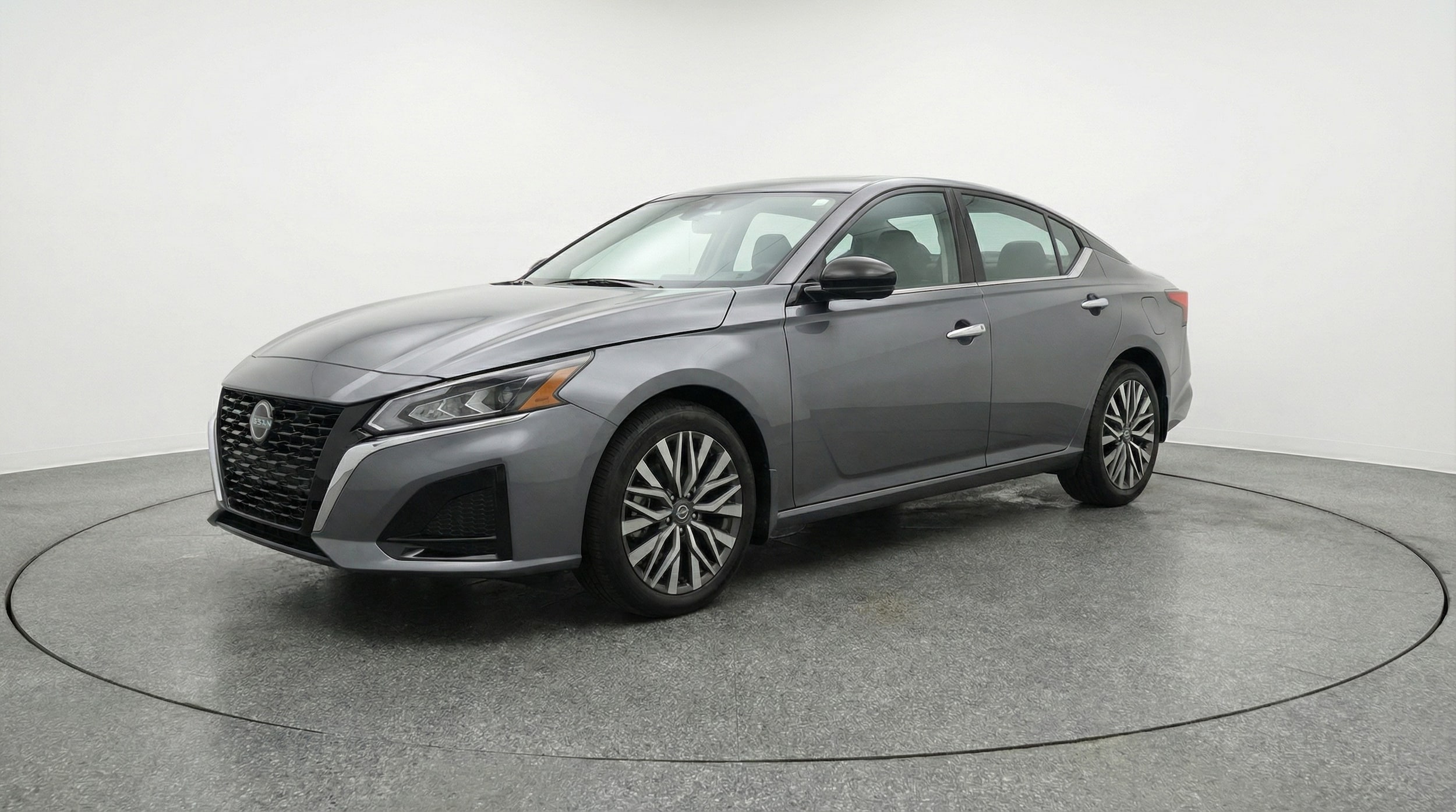 Thumbnail: 2025 Nissan Altima - 3