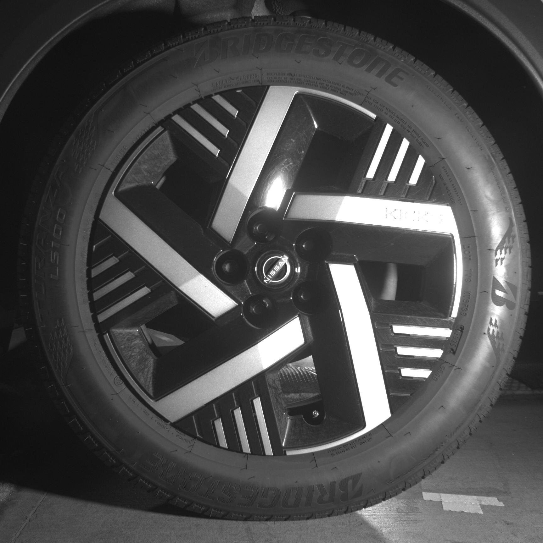 Thumbnail: 2025 Nissan Kicks - 11