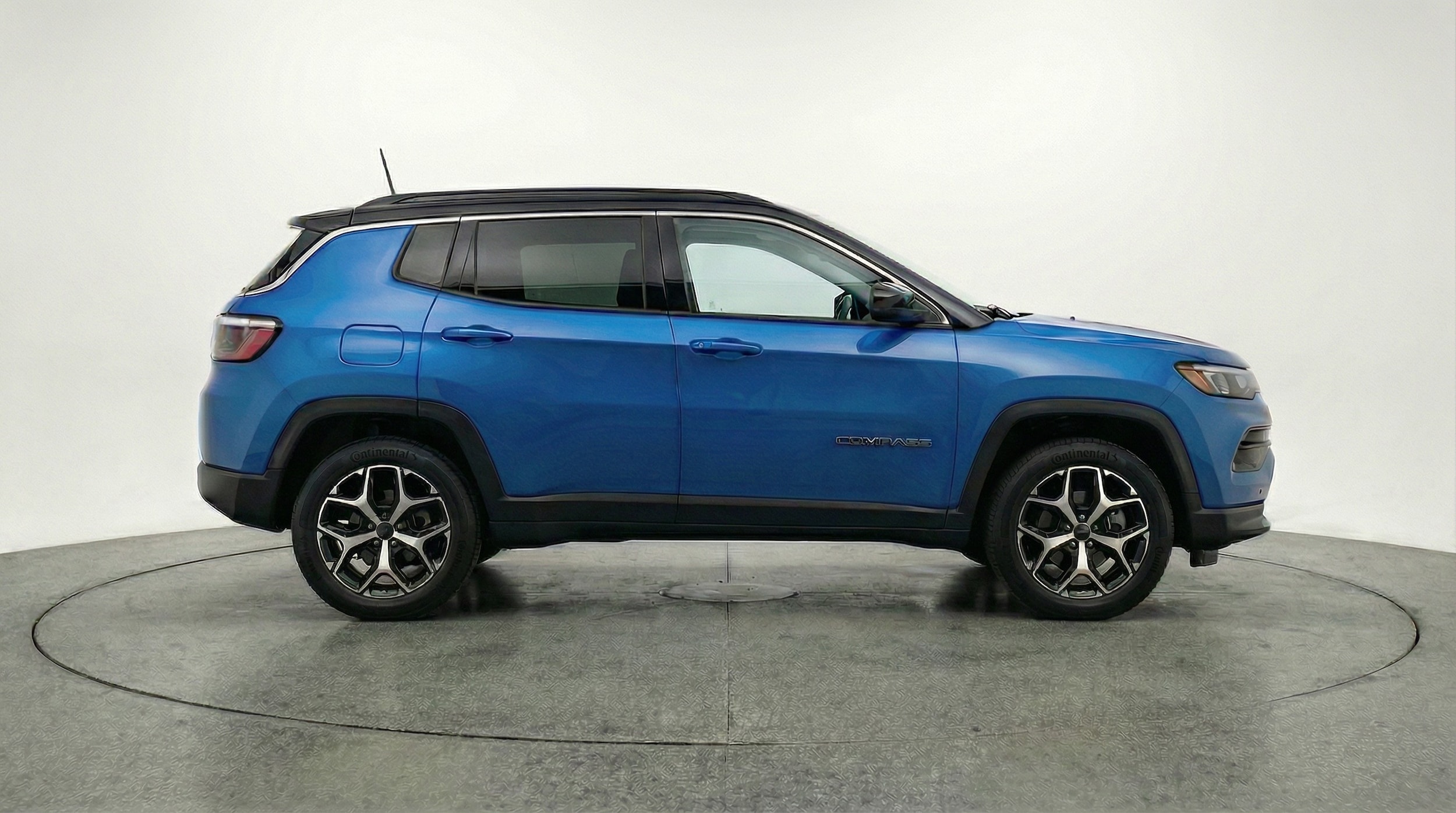 Thumbnail: 2025 Jeep Compass - 8